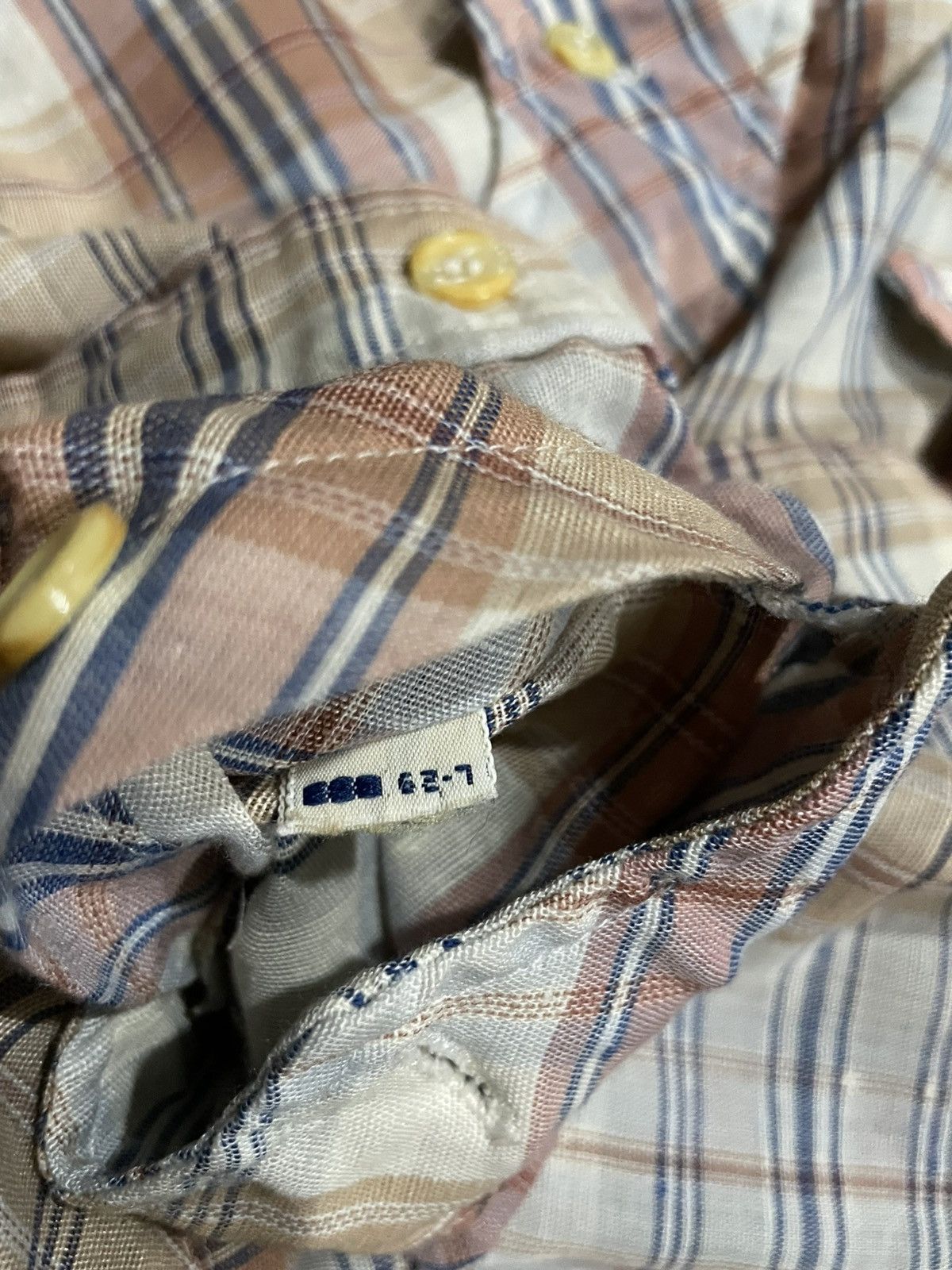 Levi's Vintage Clothing VINTAGE LEVI’S 80’S REGULAR FIT TARTAN WORKSHIRT FLANNEL Size US L / EU 52-54 / 3 - 9 Thumbnail