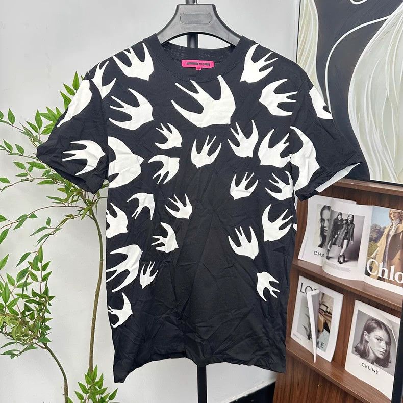 Alexander McQueen Alexander Mcqueen Fleece swallow short sleeves Size L / US 10 / IT 46 - 1 Thumbnail