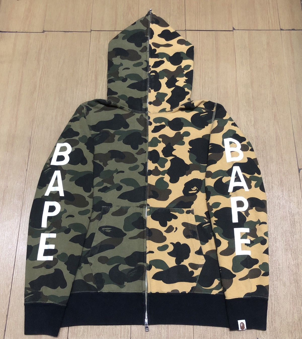 Bape BAPE 1st Camo Full Zip Split Camo Hoodie Size US M / EU 48-50 / 2 - 1 Thumbnail