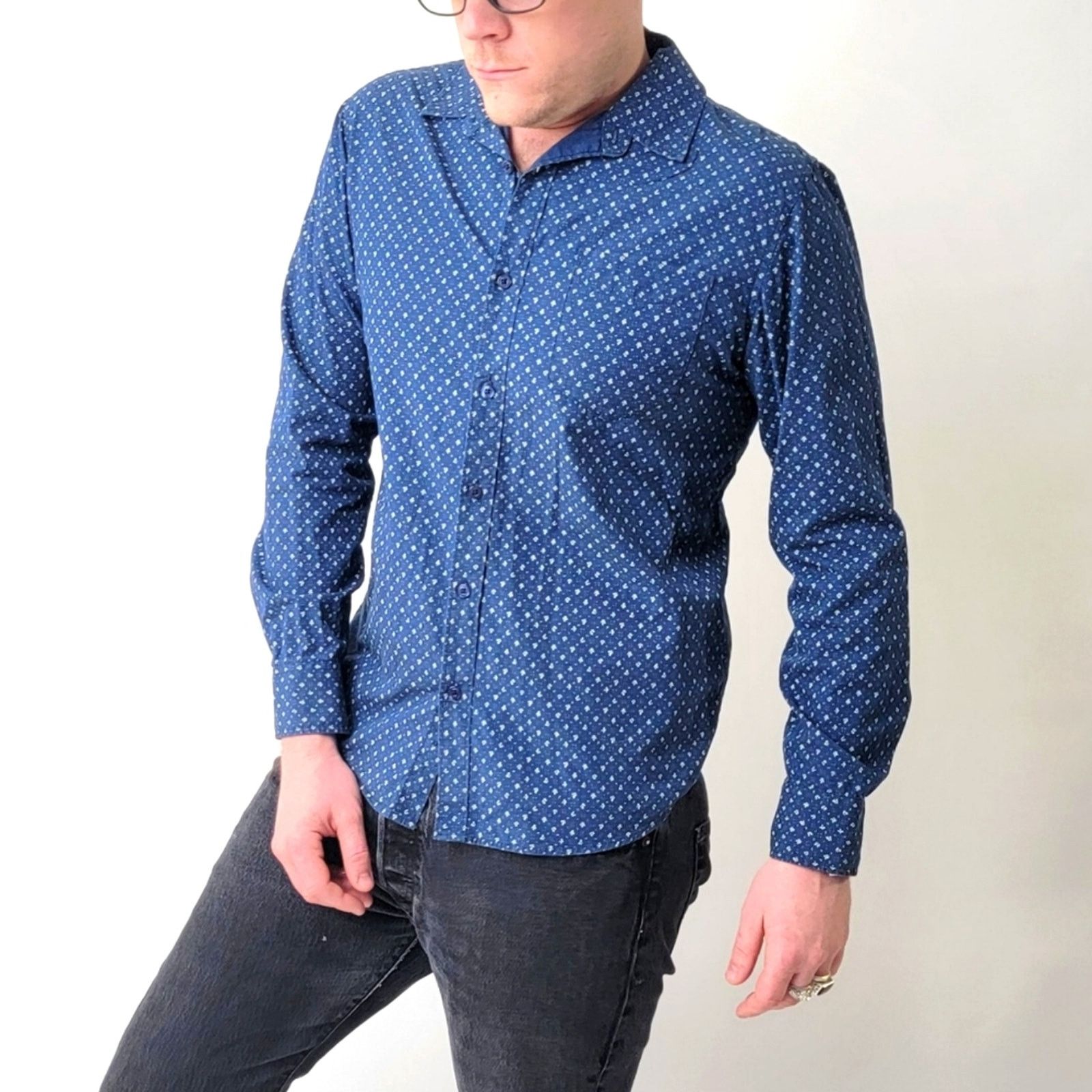 American Rag American Rag Paisley Print Slim Fitted Cut Button Down Shirt Size US M / EU 48-50 / 2 - 1 Thumbnail