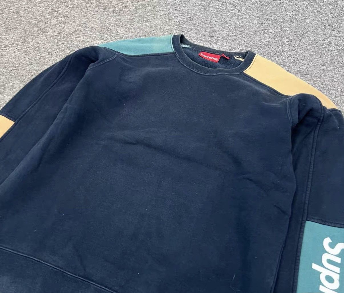 Supreme Supreme Box Logo Crewneck Sweatshirt J16 Size US M / EU 48-50 / 2 - 4 Thumbnail