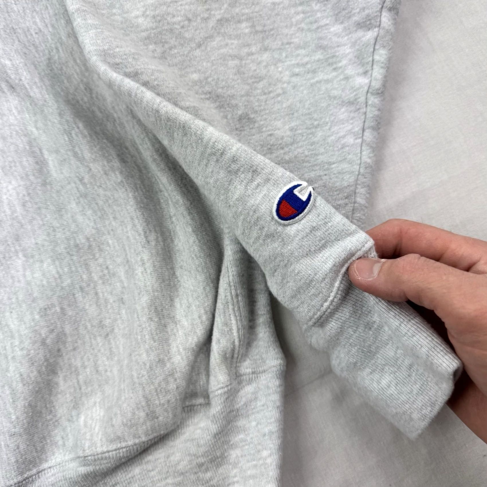 Champion VINTAGE Champion Reverse Weave Sweatshirt Men XL Gray Nature Animals Y2K Crew Neck Pullover Adults Mens Size US XL / EU 56 / 4 - 4 Thumbnail