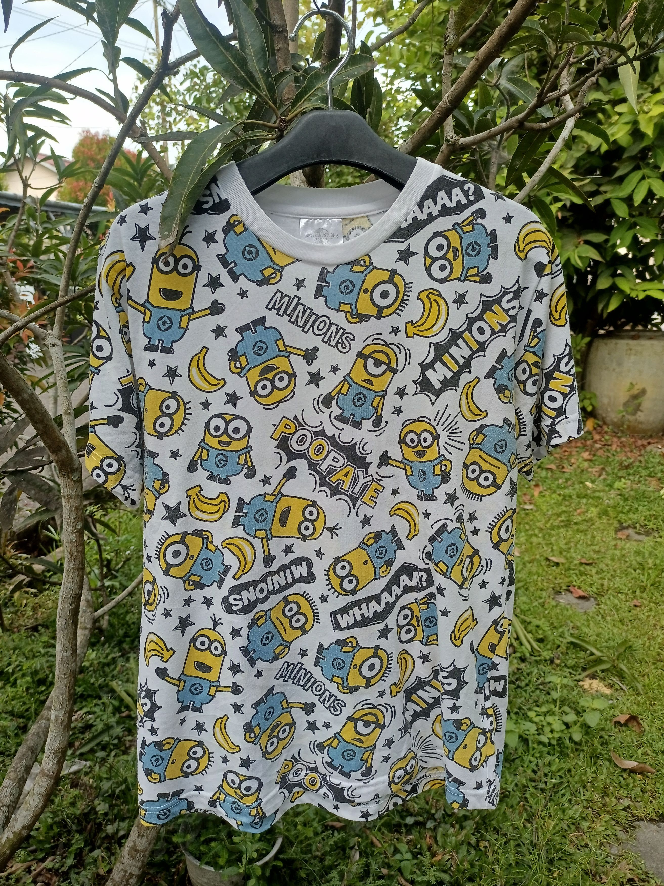 Universal Studios Universal Studios Minions Characters Allover Print Tee Size US L / EU 52-54 / 3 - 16 Thumbnail