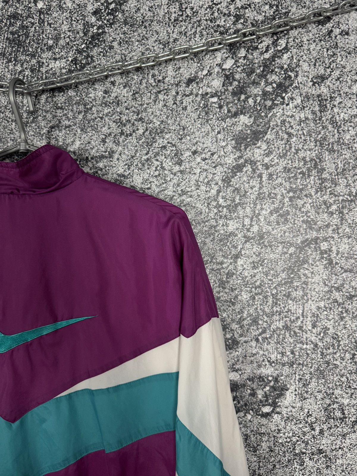 Nike Nike Nylon Jacket Vintage 80s Windbreaker Retro Style Size M Size US M / EU 48-50 / 2 - 13 Thumbnail