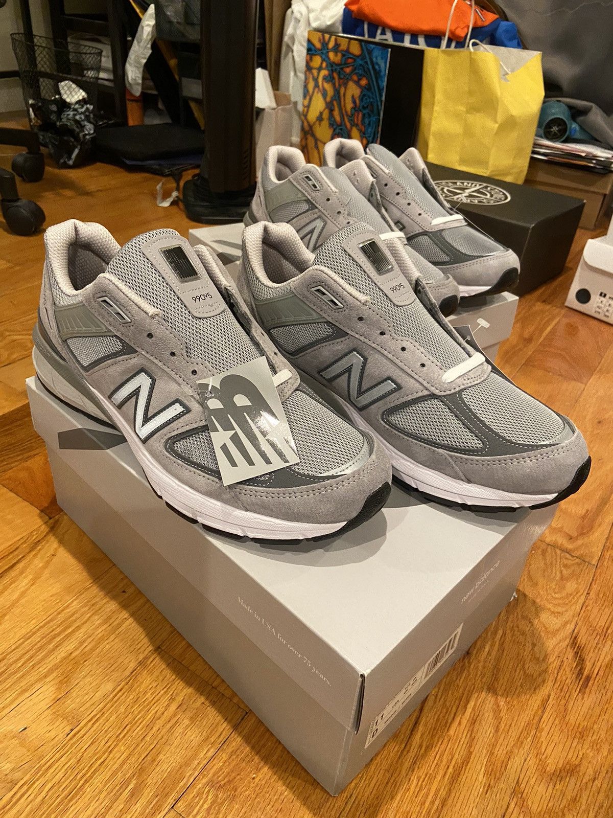 image of New Balance 990V5 Grey Shoes, Men's (Size 11)