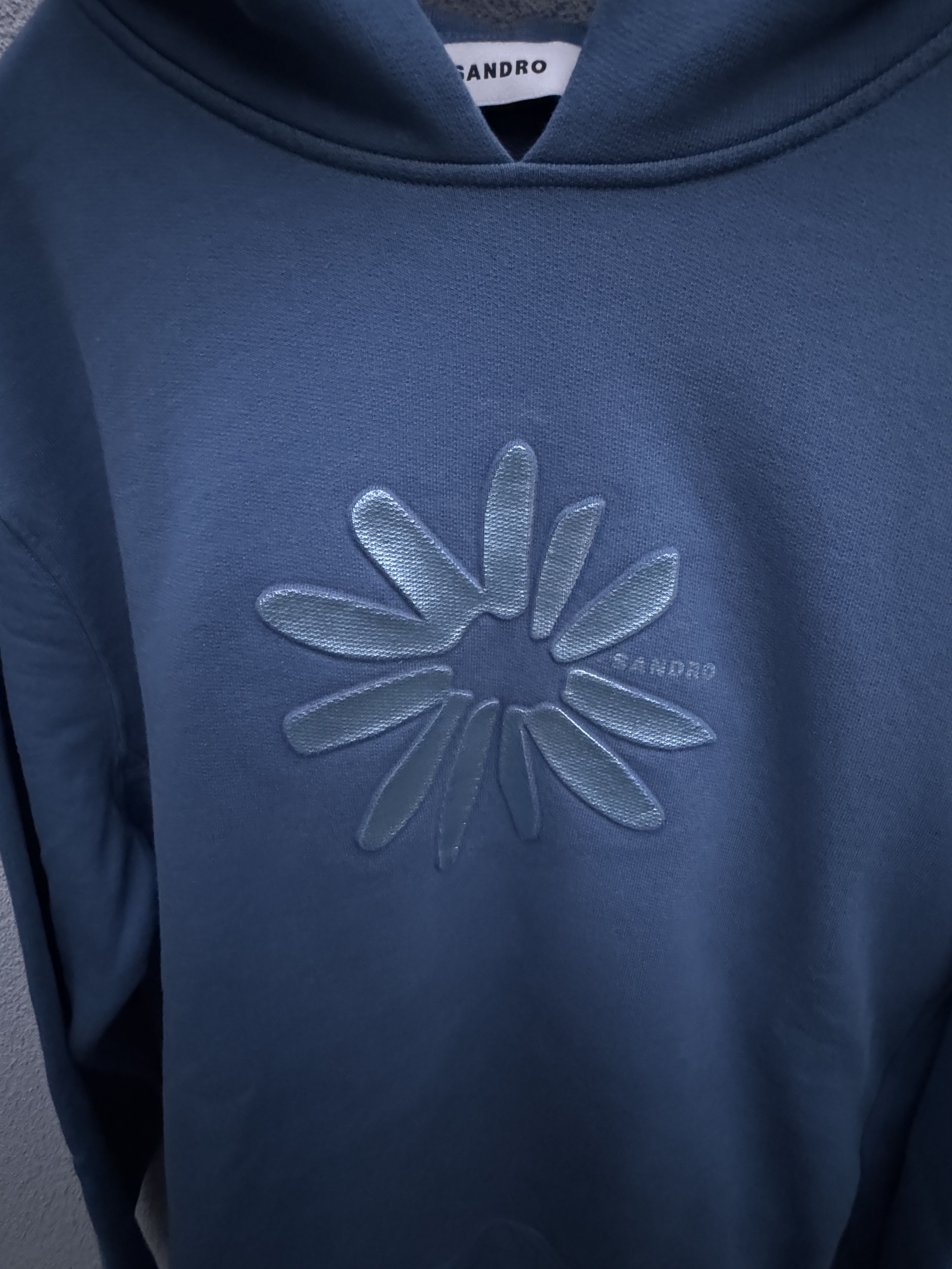 Sandro Sandro Paris Blue Cotton Glossy Flower Appliqué Hoodie M Size US M / EU 48-50 / 2 - 6 Thumbnail