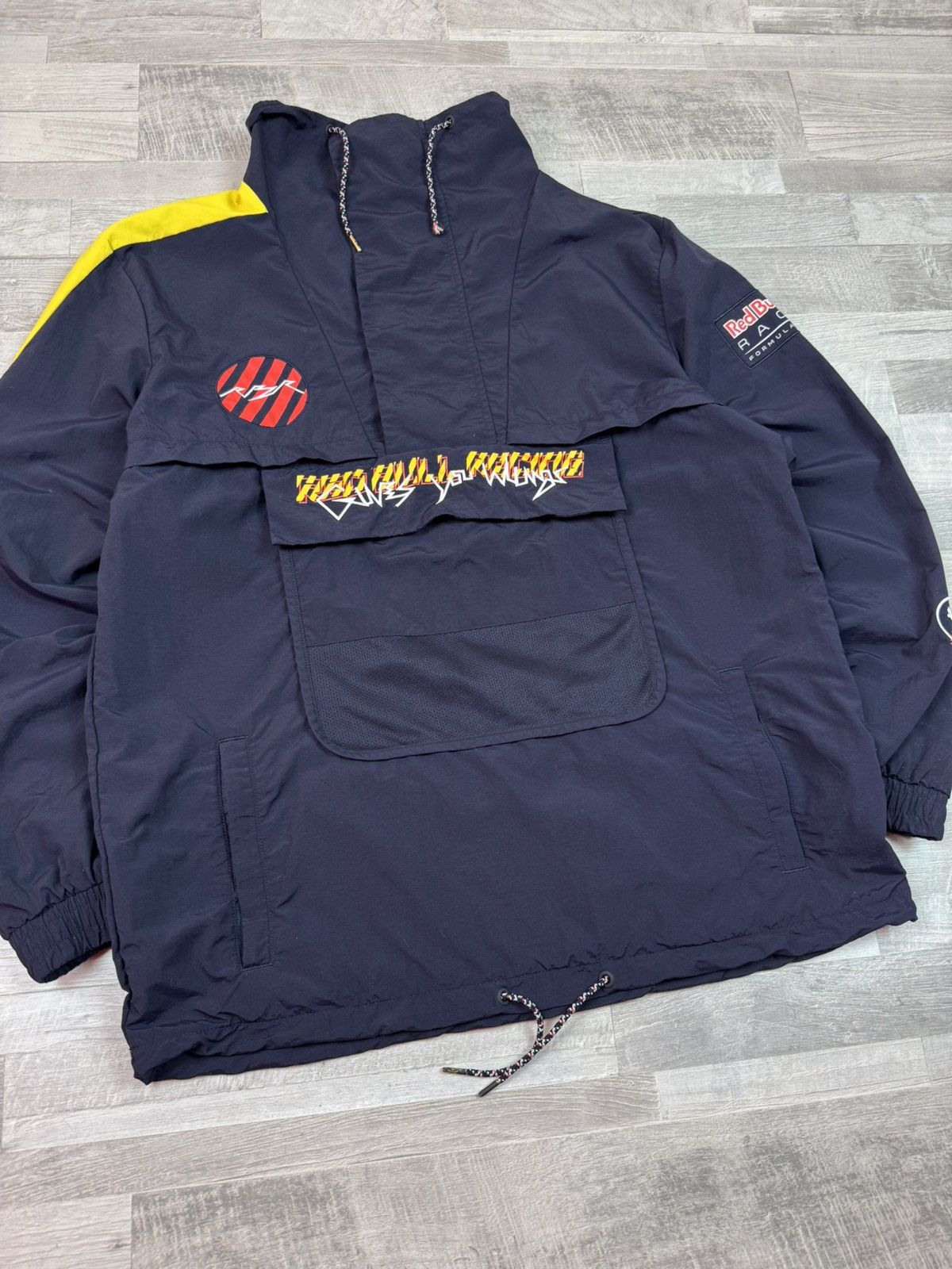 Red Bull Puma Red Bull RBR F1 Racing Street Jacket M sz Size US M / EU 48-50 / 2 - 5 Thumbnail