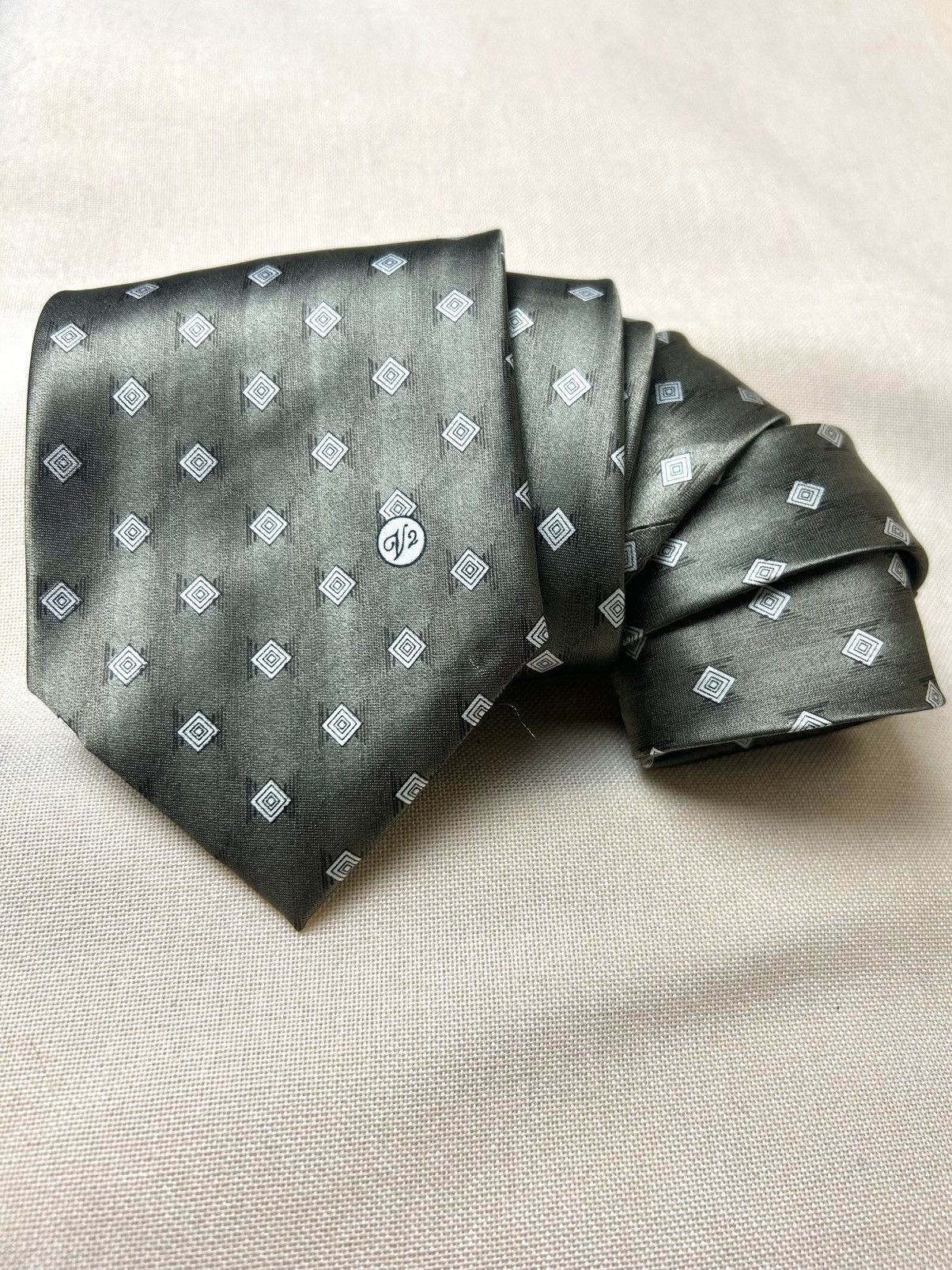 Versace Versace classic V2 geometric gray olive Silk Mens Tie Size ONE SIZE - 2 Thumbnail