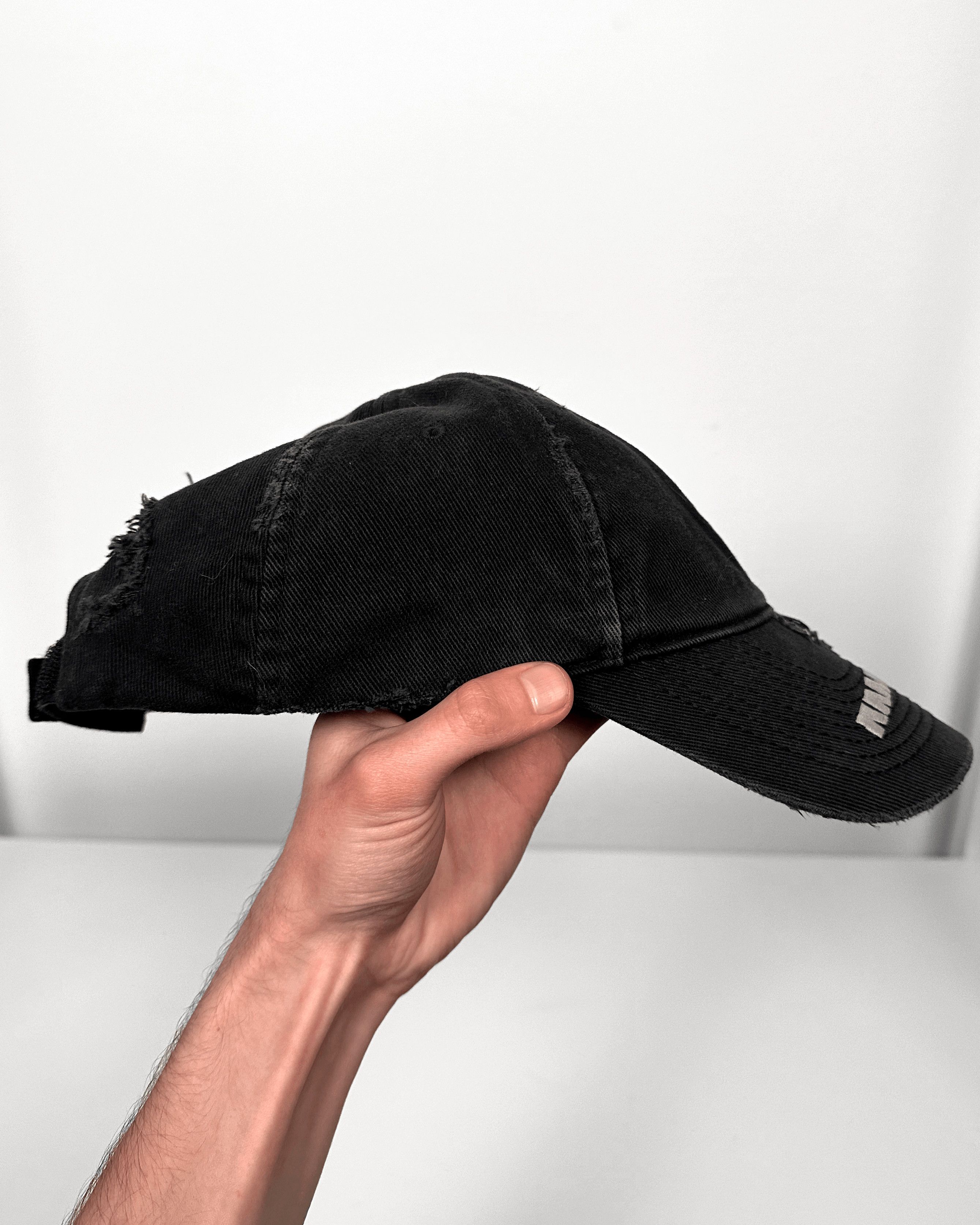 Balenciaga Balenciaga Rammstein Limited Edition Distressed Hat Size ONE SIZE - 3 Thumbnail