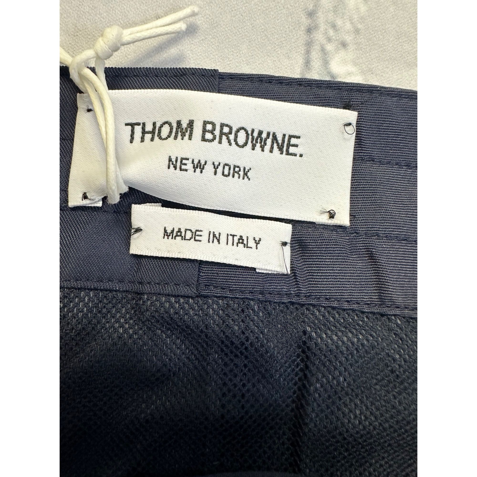 Thom Browne Thom Browne New York Board Short W/ Drawstring Waist & 4Bar Size US 36 / EU 52 - 3 Thumbnail