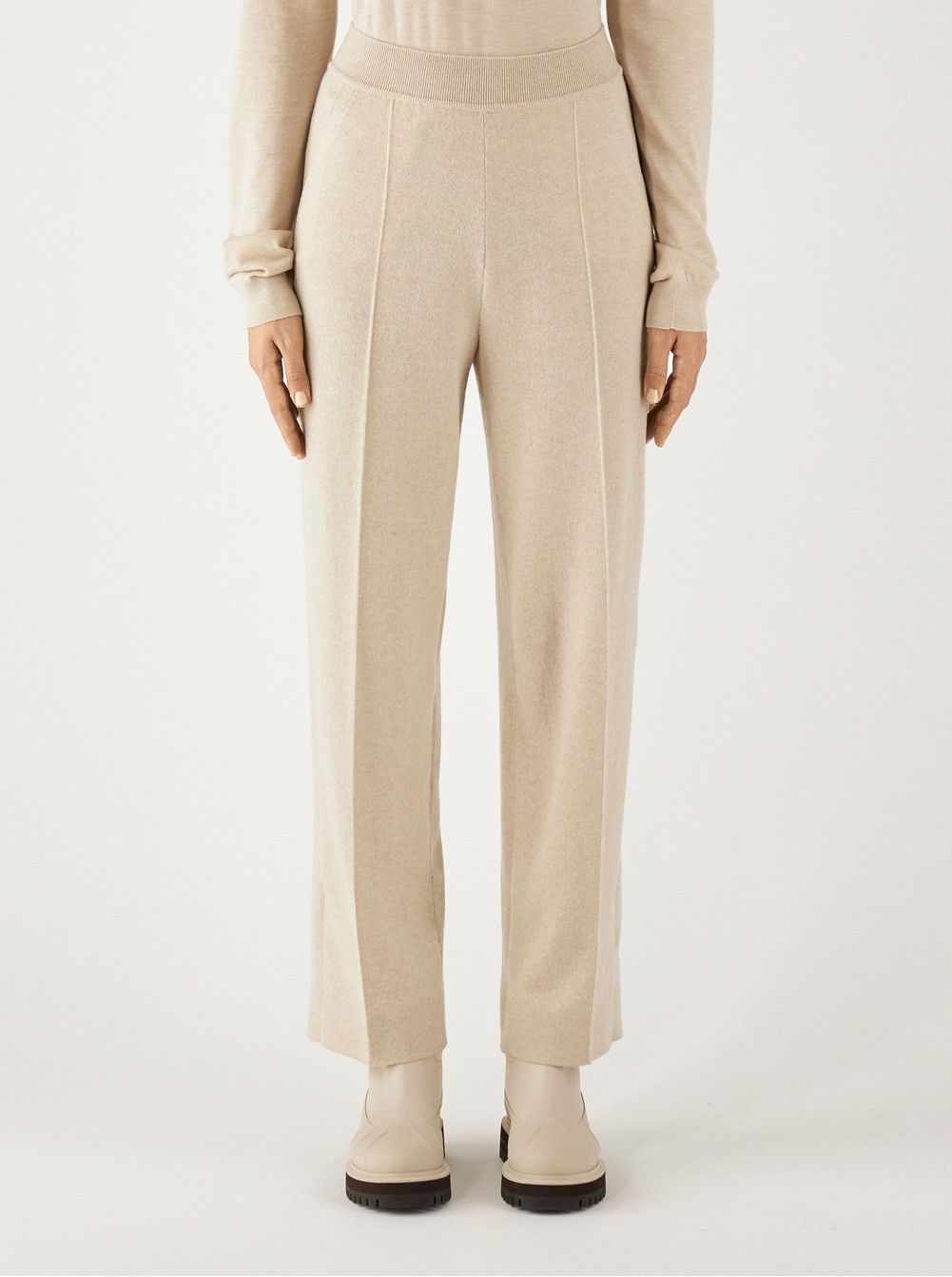Loro Piana o1srvl11e1224 Plain Knit Cashmere Trouser in Beige Size 30" / US 8 / IT 44 - 1 Thumbnail
