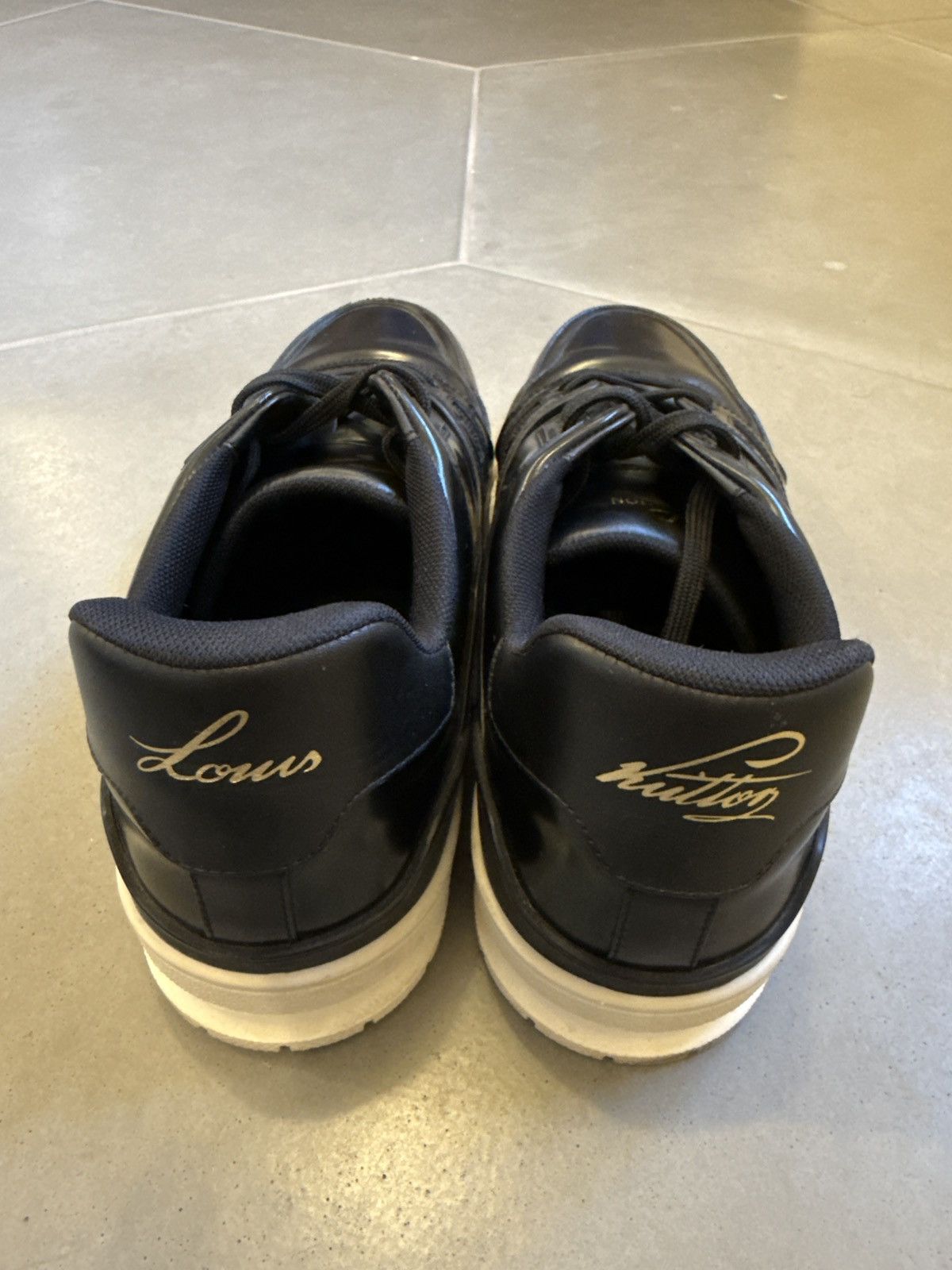 Louis Vuitton Louis Vuitton LV Trainer- Black Size US 9.5 / EU 42-43 - 2 Thumbnail