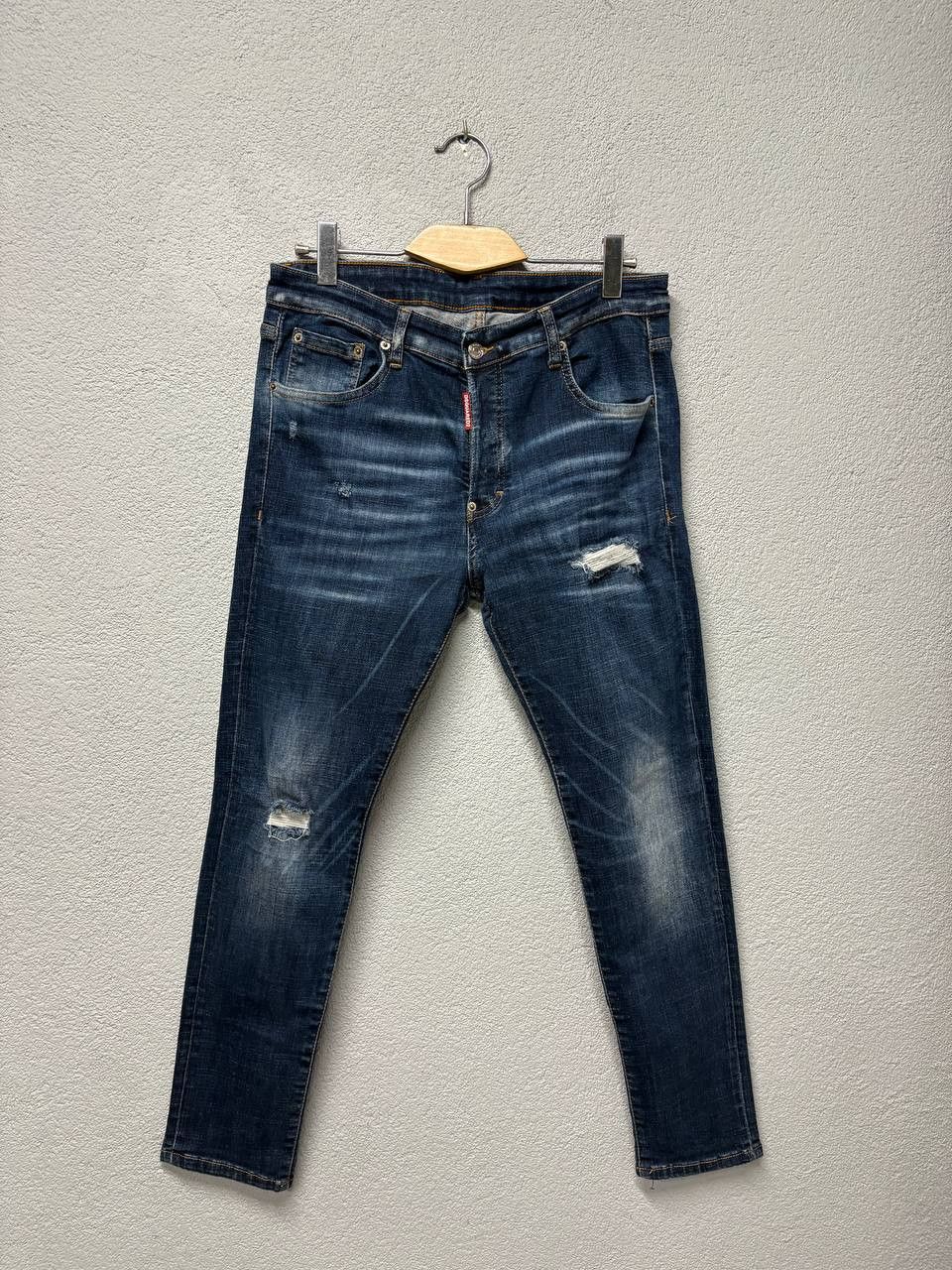 Dsquared2 Dsquared2 mens slim jeans size EU 52 / W 36 made in Italy Size US 36 / EU 52 - 1 Thumbnail