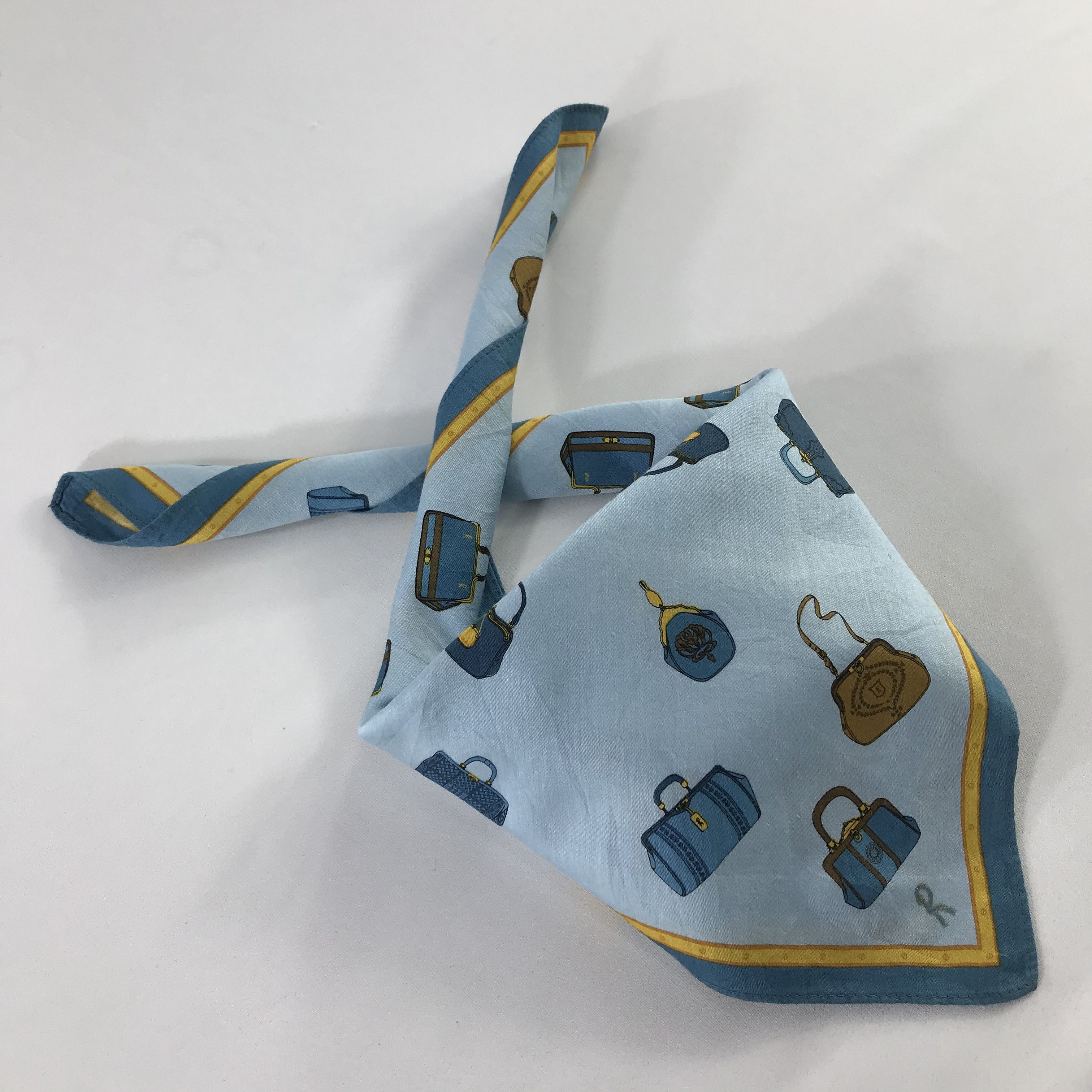 Roberta di Camerino × Vintage Roberta Di Camerino Bandana / Handkerchief/Neckerchief -S398 Size ONE SIZE - 4 Thumbnail