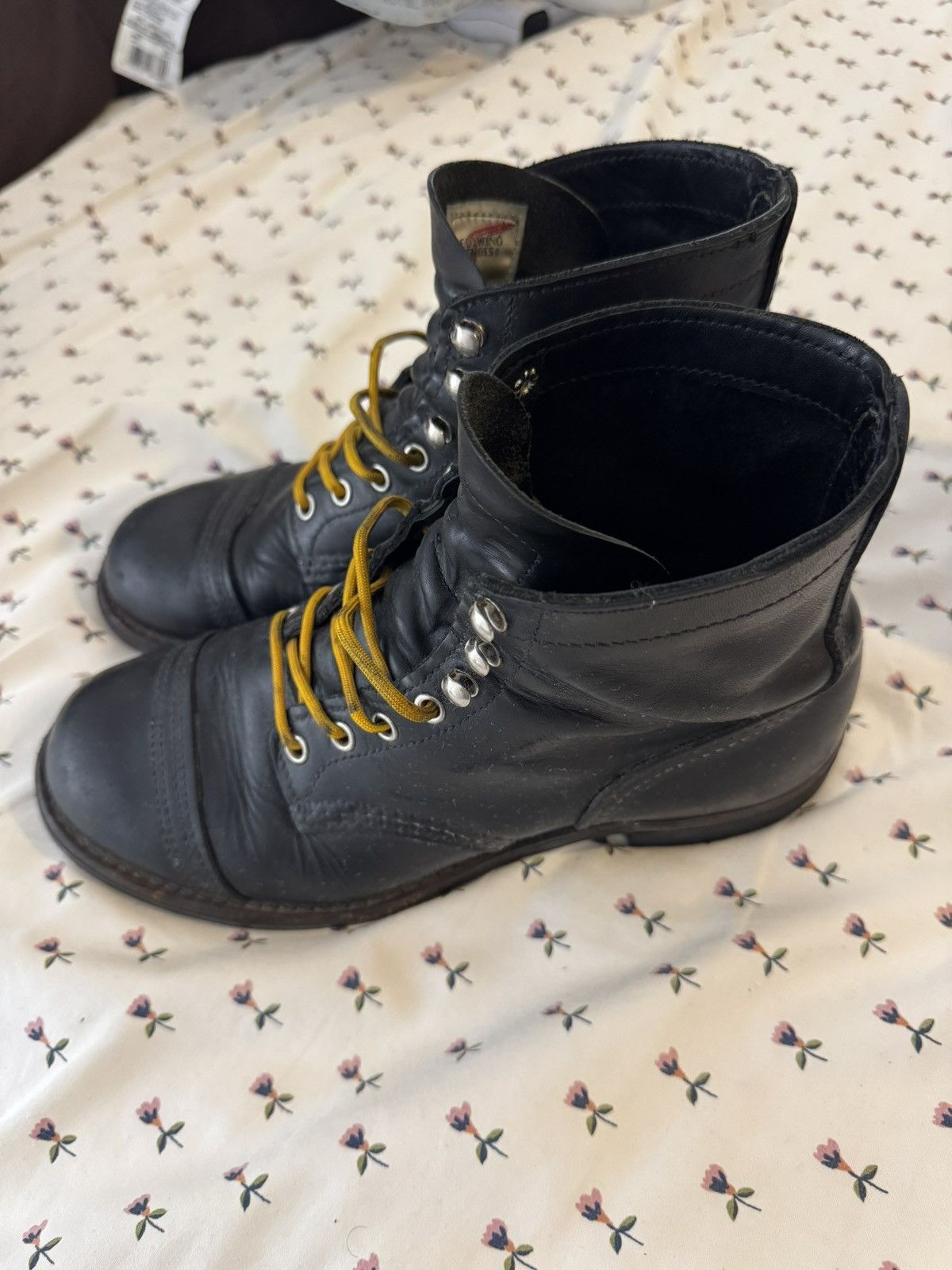 Red Wing Red Wing Iron Ranger 8084 Heritage Boots/ Black Harness/ 7D Size US 7 / EU 40 - 1 Thumbnail