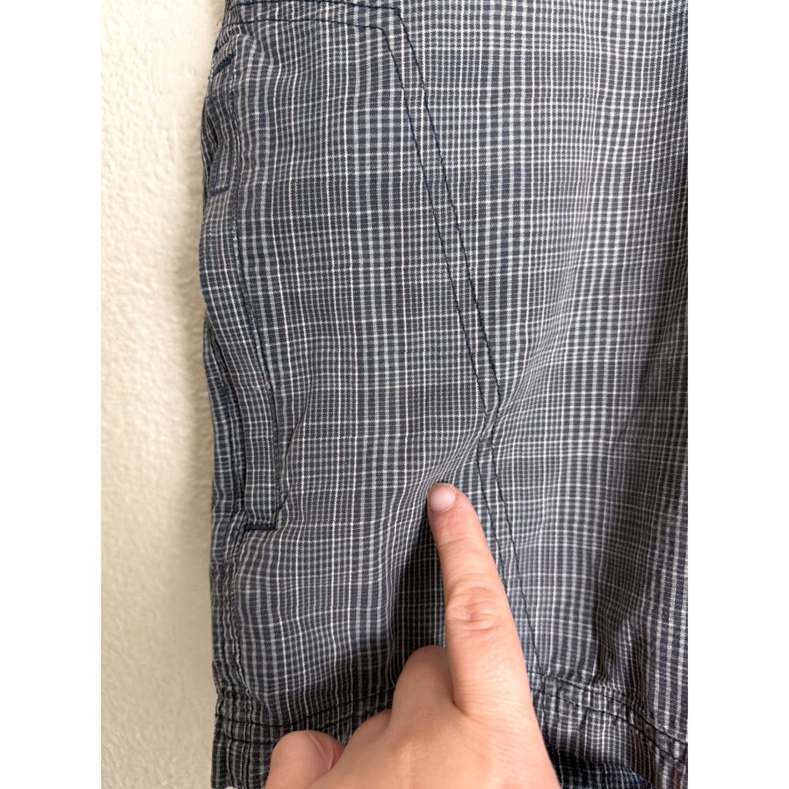 Vintage Columbia Cargo Shorts Men 36 Regular Blue Plaid Omni Tech Size US 36 / EU 52 - 3 Thumbnail