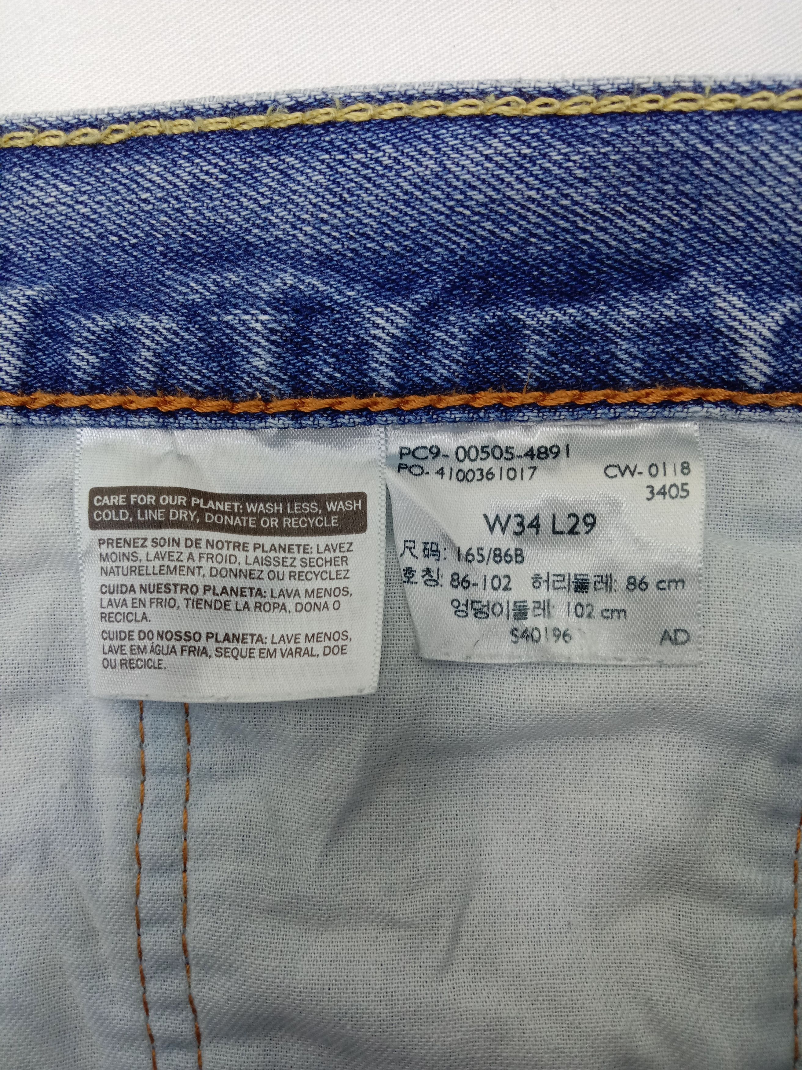 Levi's Vintage Levi's 505 Regular Fit Jeans Size US 34 / EU 50 - 12 Thumbnail