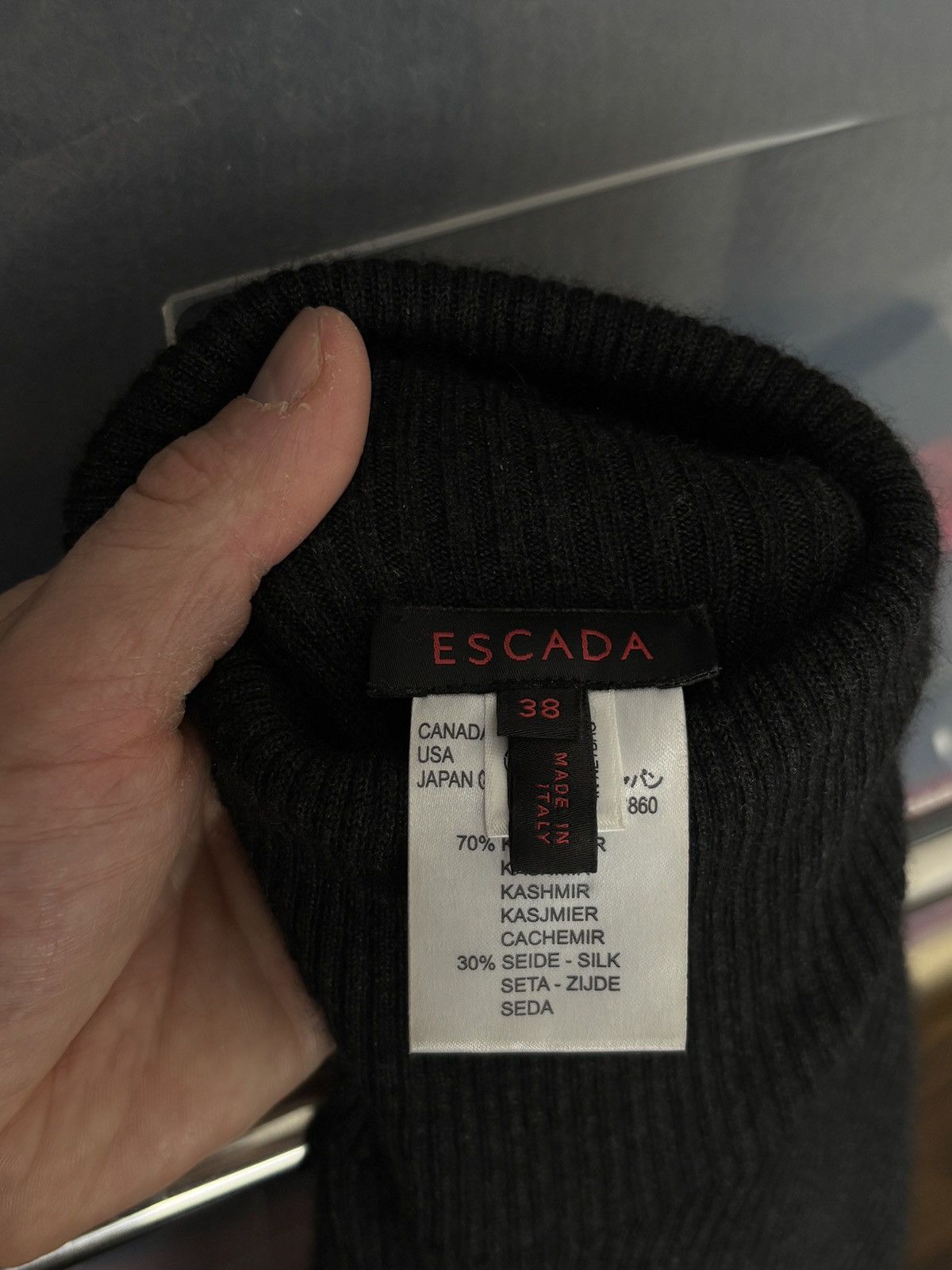 Escada Escada Cashmere Silk Vintage Turtleneck Sweater Size XS / US 0-2 / IT 36-38 - 7 Thumbnail