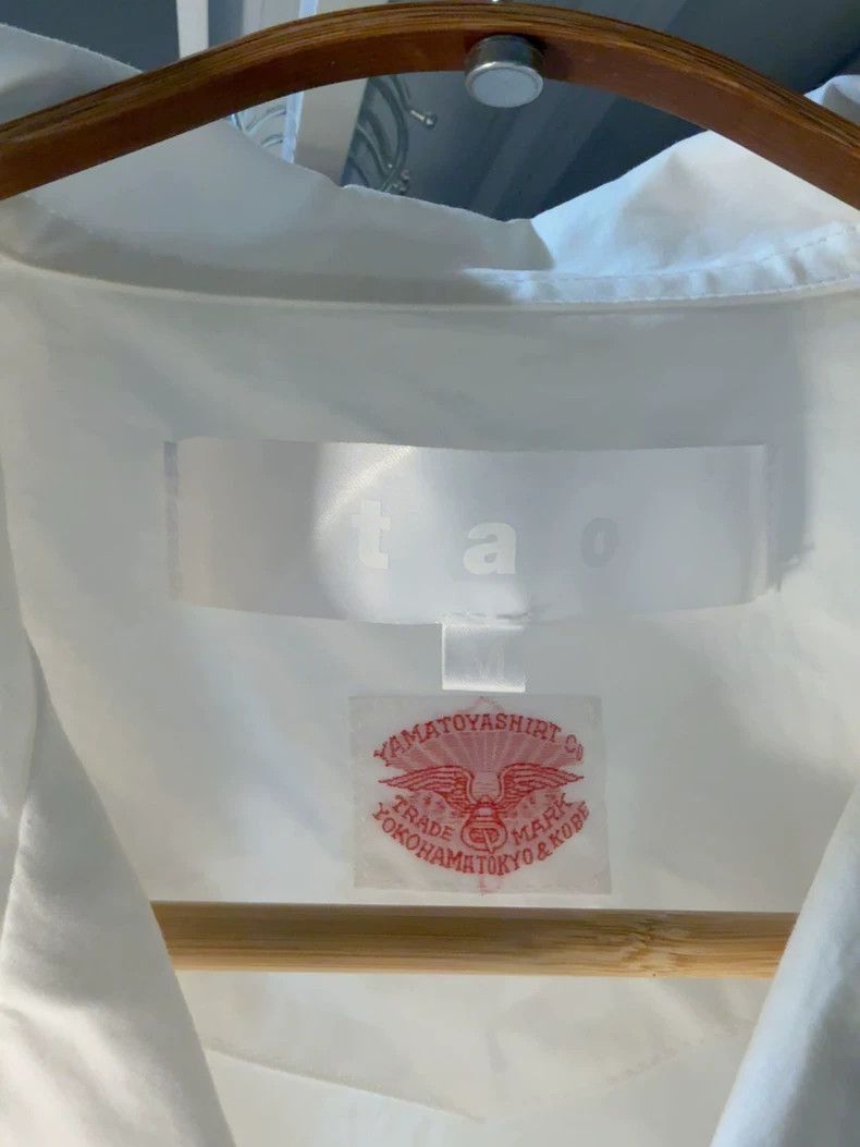 Comme des Garcons Comme Des Garcons Embroidered white shirt 2505-Nextarrow Size M / US 6-8 / IT 42-44 - 2 Thumbnail
