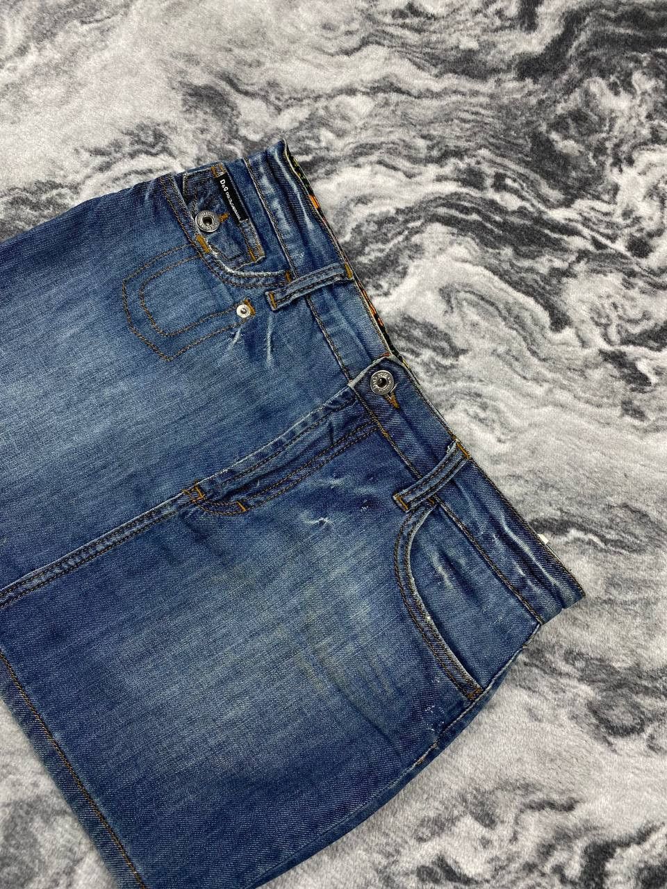 Dolce & Gabbana Vintage Dolce Gabbana Denim Mini Skirt Women Size 26/40 Blue Size 26" / US 2 / IT 38 - 4 Thumbnail