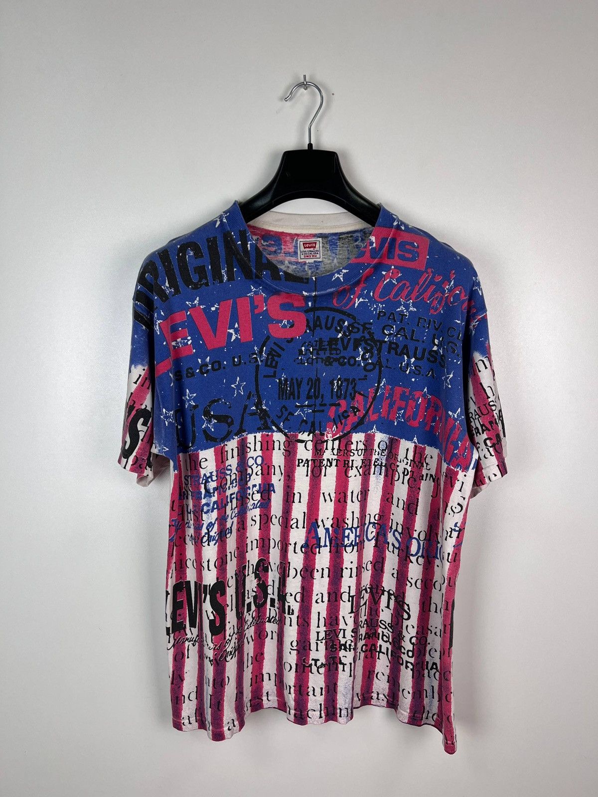 Levi’s USA 90s overprint vintage t-shirts size XL