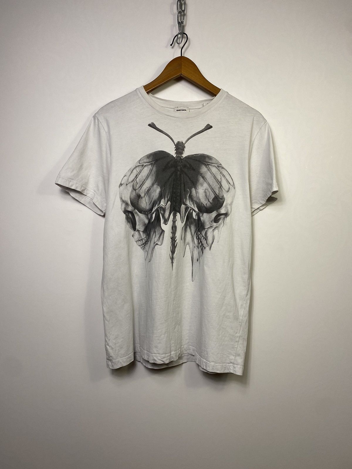 Diesel 🔥Vintage Diesel Butterfly Skull Print T-shirt Tee Size US M / EU 48-50 / 2 - 2 Thumbnail