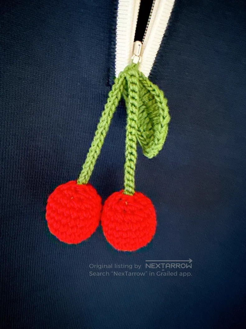 Valentino Valentino Little cherry knitted polo shirt Size S / US 4 / IT 40 - 6 Thumbnail