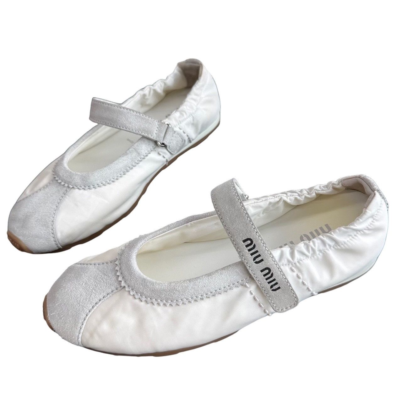 Miu Miu Miu Miu Plume Ballet Flats Size 36 Size US 6 / IT 36 - 1 Thumbnail