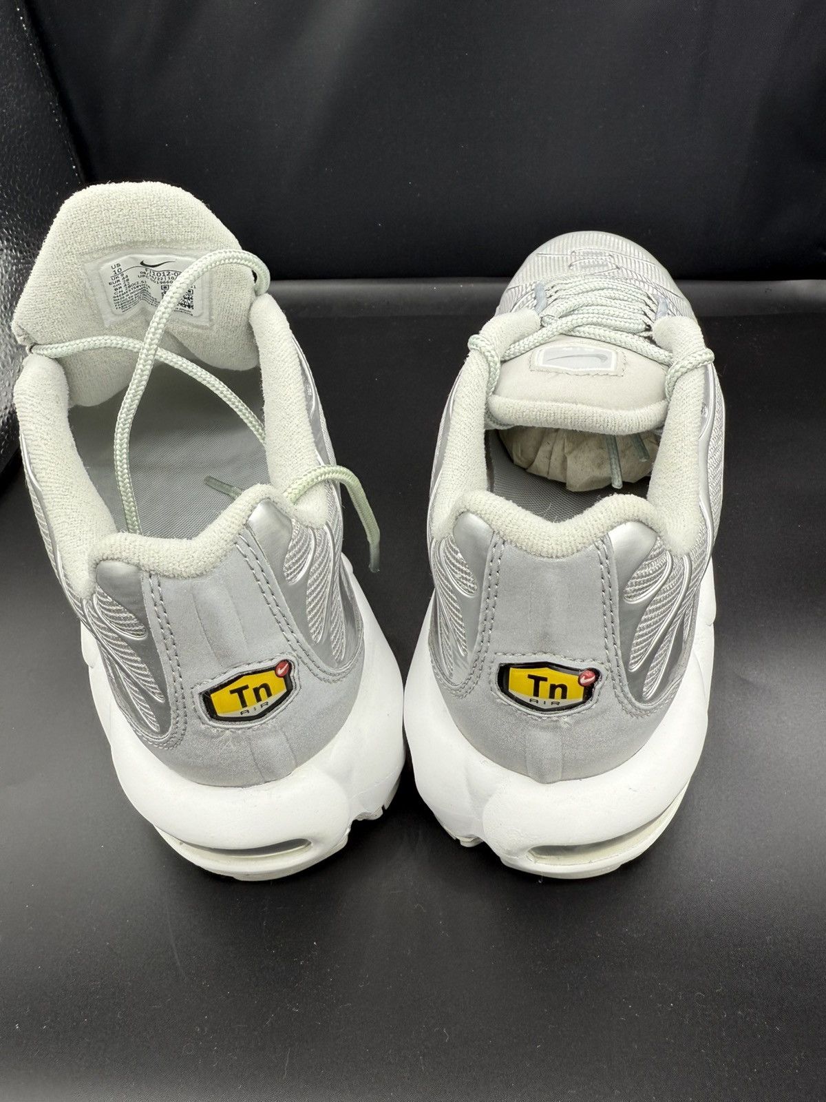 Nike Nike Tuned Air Silver Size US 10 / EU 43 - 4 Thumbnail
