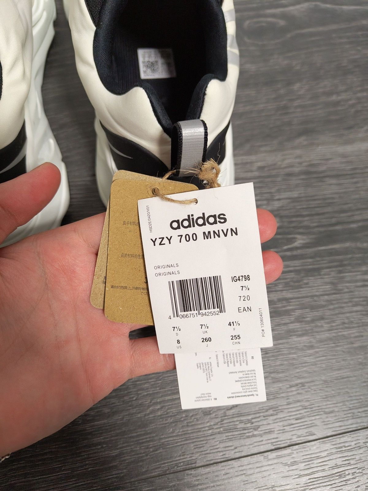 Yeezy Adidas Yeeze Boost 700 MNVN Laceless Analog Sneakers Size US 8 / EU 41 - 7 Thumbnail