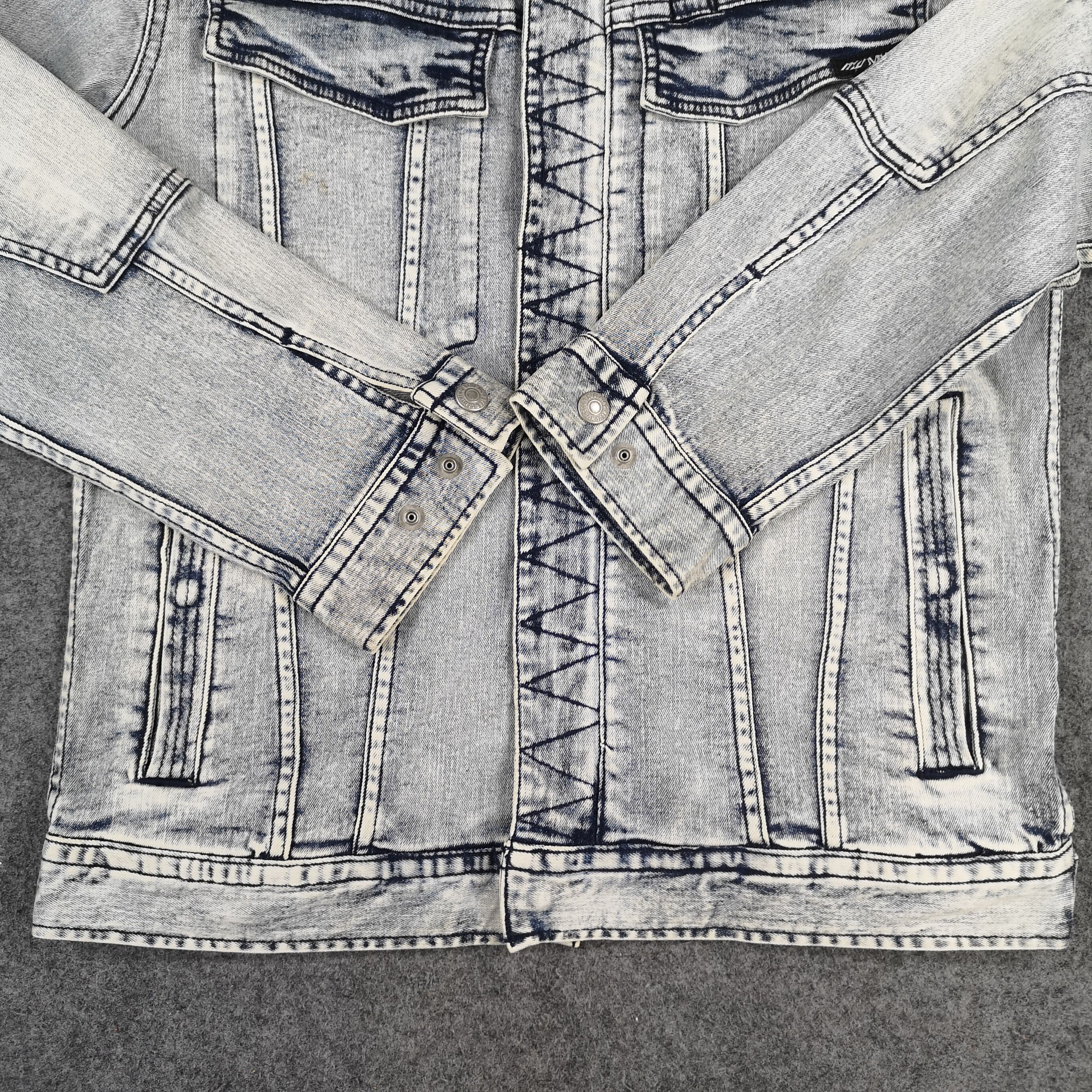 Japanese Brand Japanese Brand Blue Monster Faded Blue Denim Trucker Jacket Size US M / EU 48-50 / 2 - 5 Thumbnail
