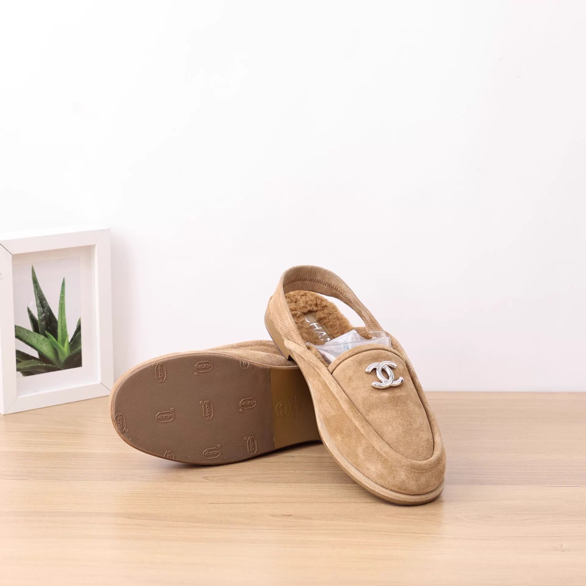 Chanel Chanel Women's 39 EUR Shoes Size US 8.5 / IT 38.5 - 4 Thumbnail