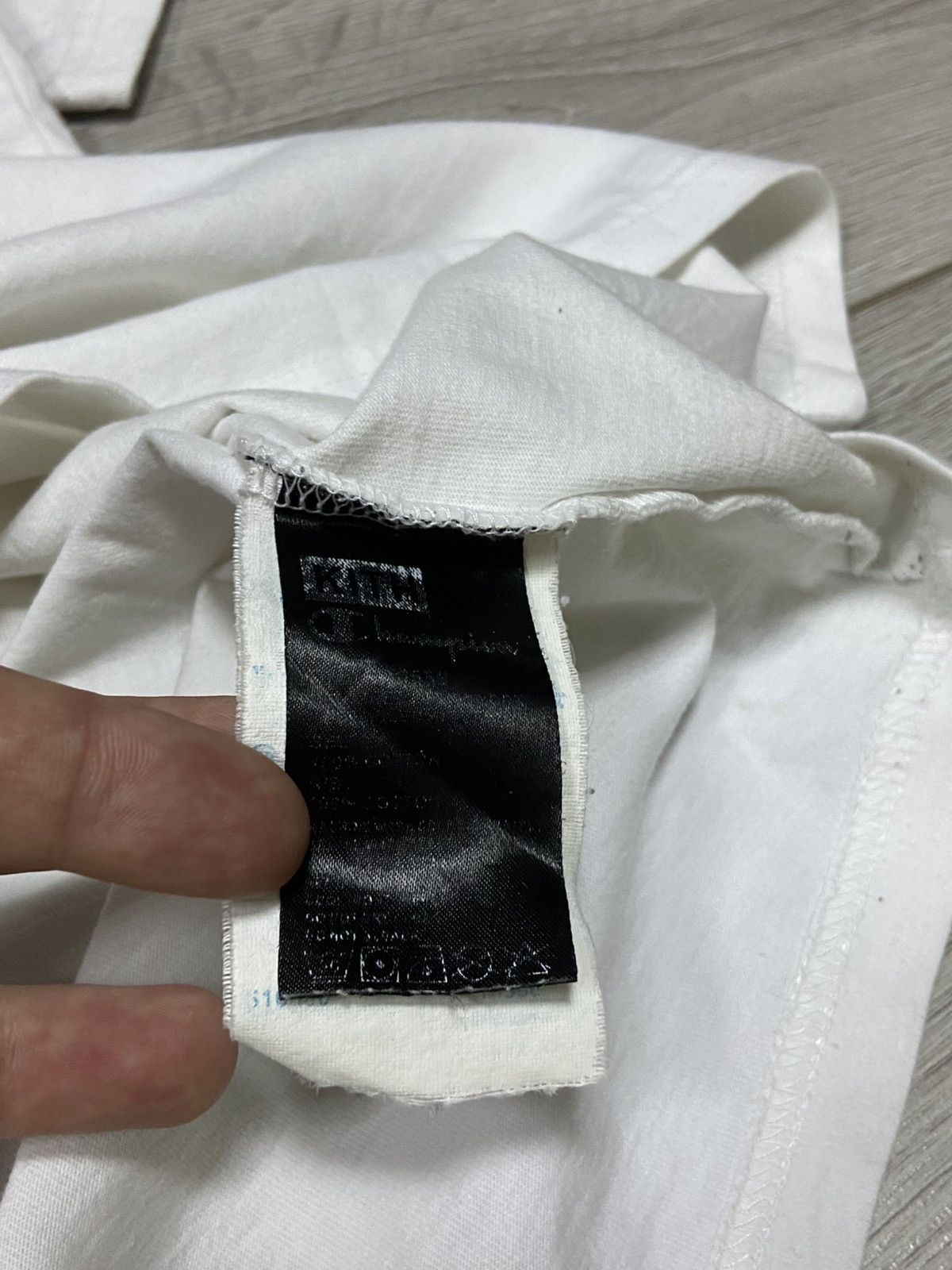 Champion × Kith Champion Kith box logo Tee t-shirt Size US L / EU 52-54 / 3 - 6 Thumbnail