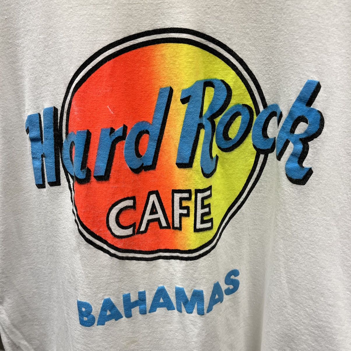Hard Rock Cafe × Vintage Vintage 80s Hard Rock Cafe Bahamas White Neon Logo Tee XL Size US XL / EU 56 / 4 - 2 Thumbnail