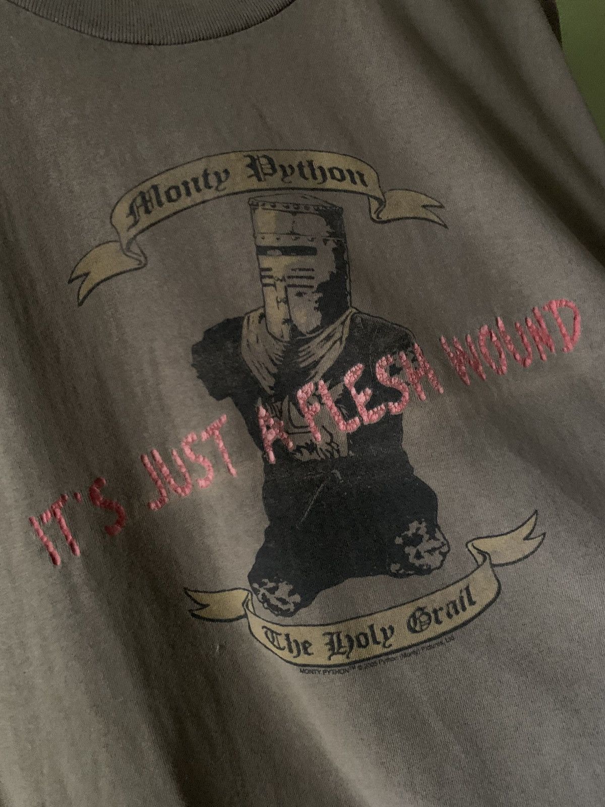 Other Rare Y2K Monty python and the holy grail movie tee Size US XXL / EU 58 / 5 - 3 Thumbnail