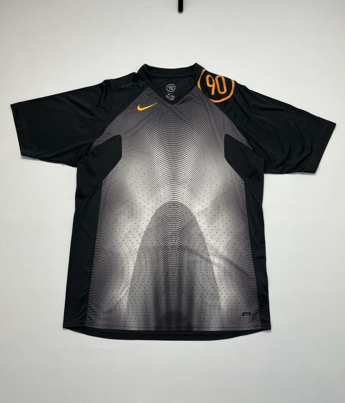 Nike Nike TN Total 90 Vintage Y2K T-Shirt Size US L / EU 52-54 / 3 - 8 Thumbnail