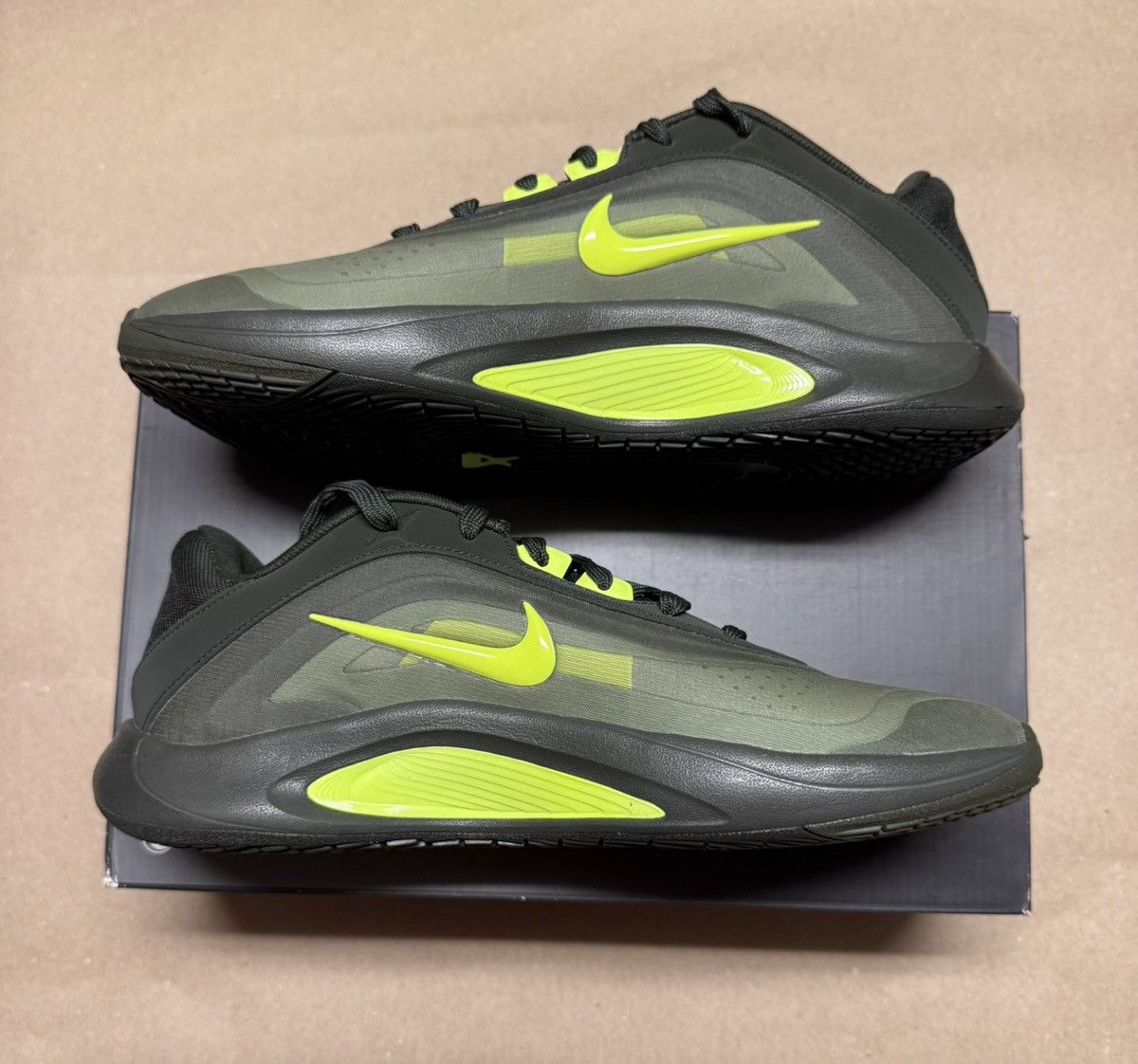 Nike Nike Aja A’One Sequoia Women’s size 9.5 Rare NEW! Size US 9.5 / IT 39.5 - 2 Thumbnail