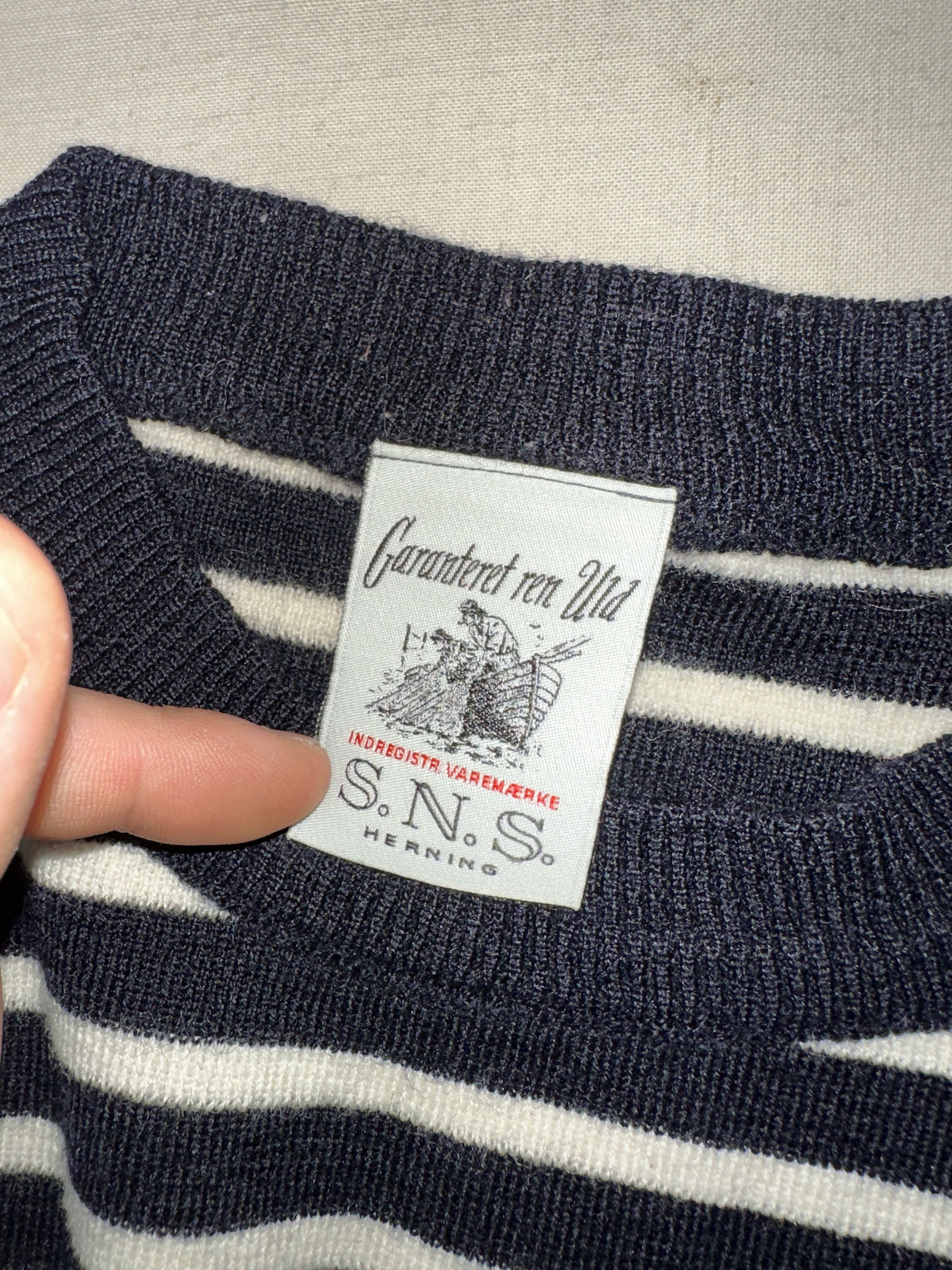 S.N.S. Herning SNS Herning 100% Virgin Wool Breton Stripe Sweater Size S Size US S / EU 44-46 / 1 - 3 Thumbnail