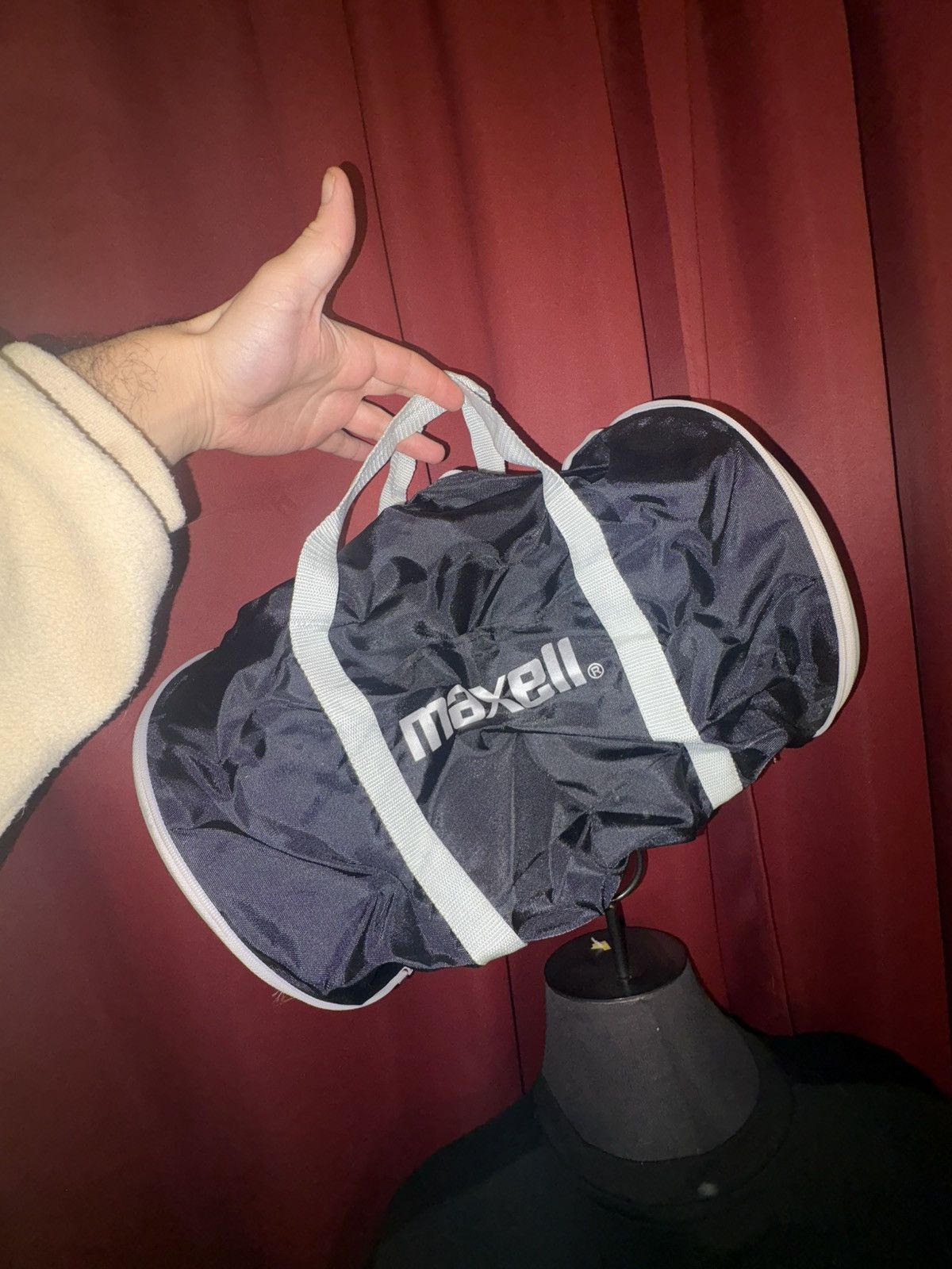 Vintage Vintage Maxell Stowaway Gym Bag Music Collectible Promo Size ONE SIZE - 3 Thumbnail