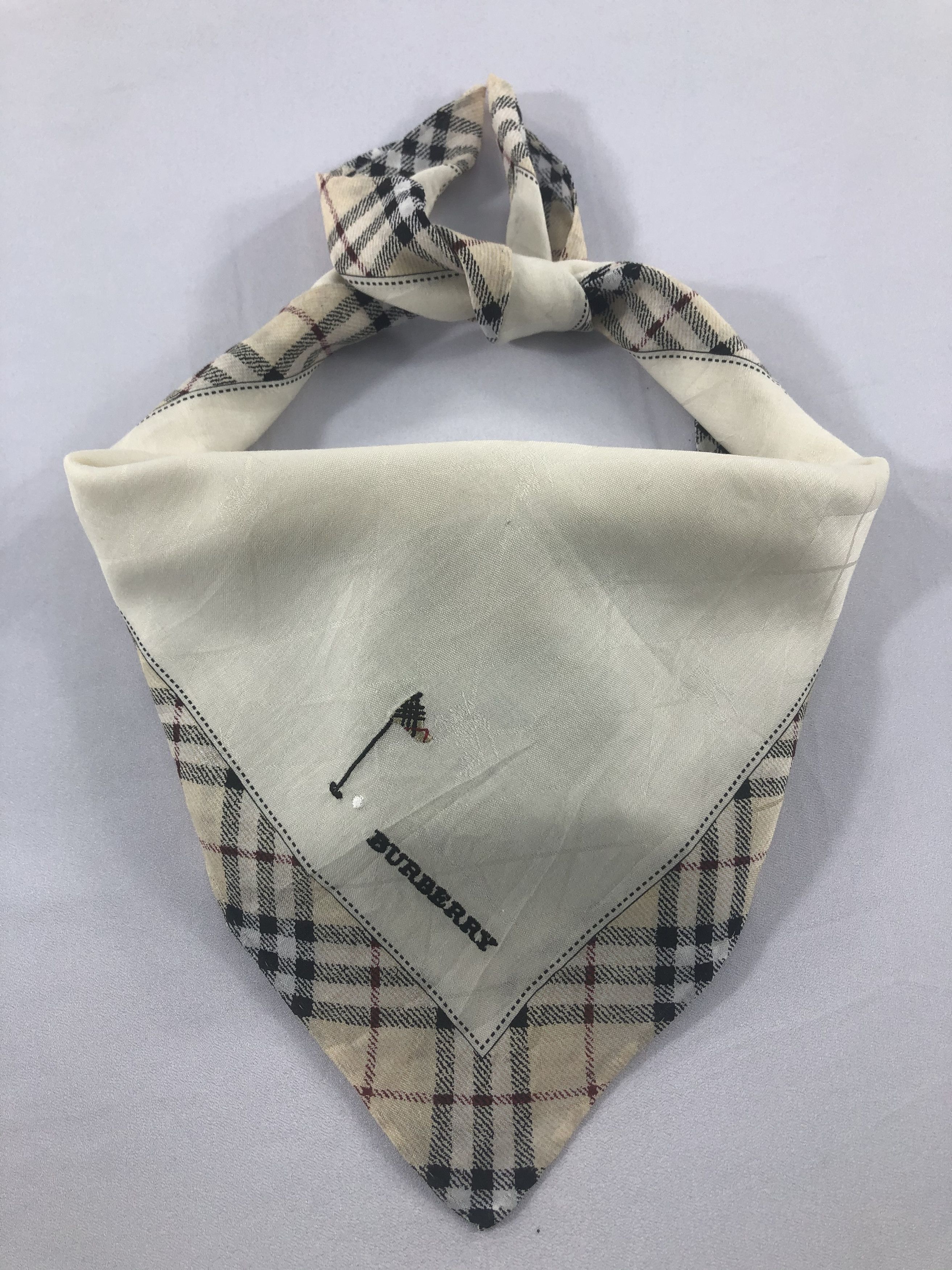 Burberry Burberry Handkerchief / Bandana / Neckerchief Size ONE SIZE - 2 Thumbnail