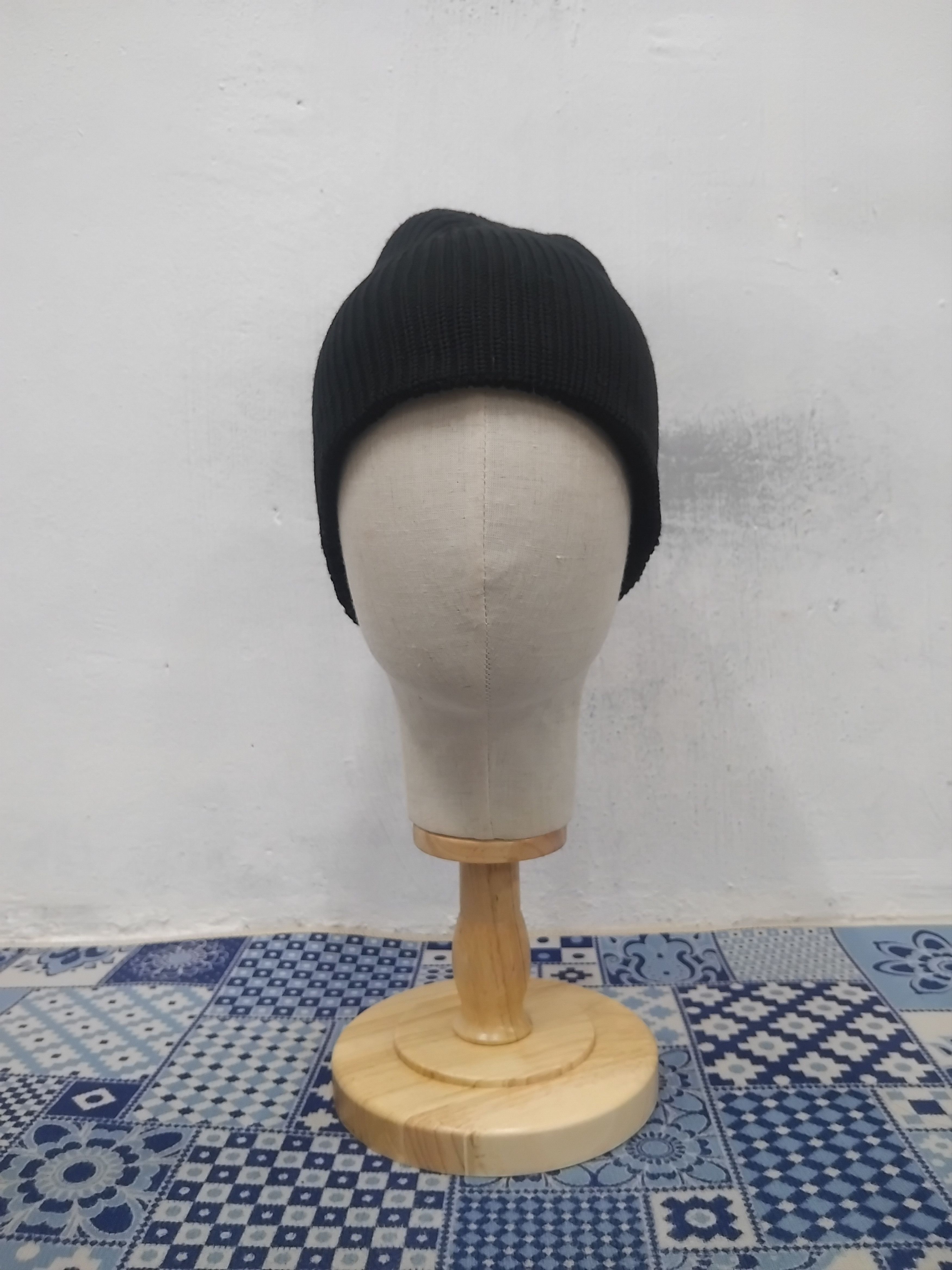 GU 💥Gu Japanese brand black colour beanie hat Size ONE SIZE - 4 Thumbnail
