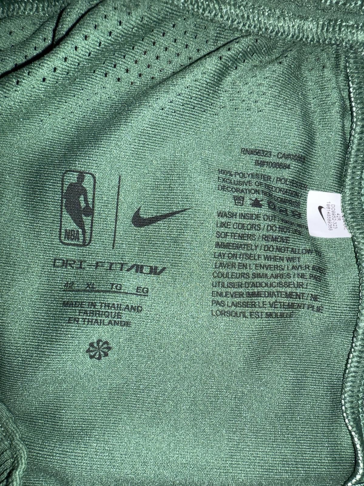 Nike Nike Men’s Authentic Milwaukee Bucks Shorts Team Issue Pro NBA Basketball Shorts Size US 36 / EU 52 - 8 Thumbnail