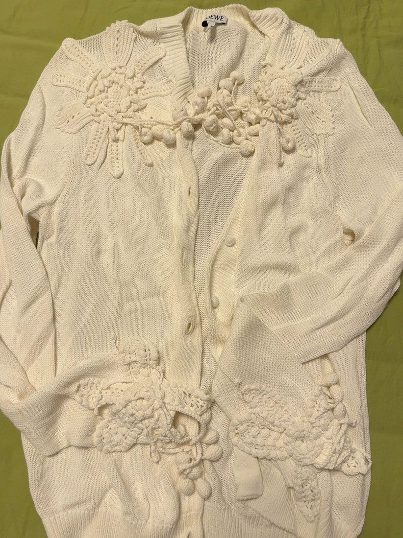 Loewe Loewe White knitted cardigan Size S / US 4 / IT 40 - 1 Thumbnail