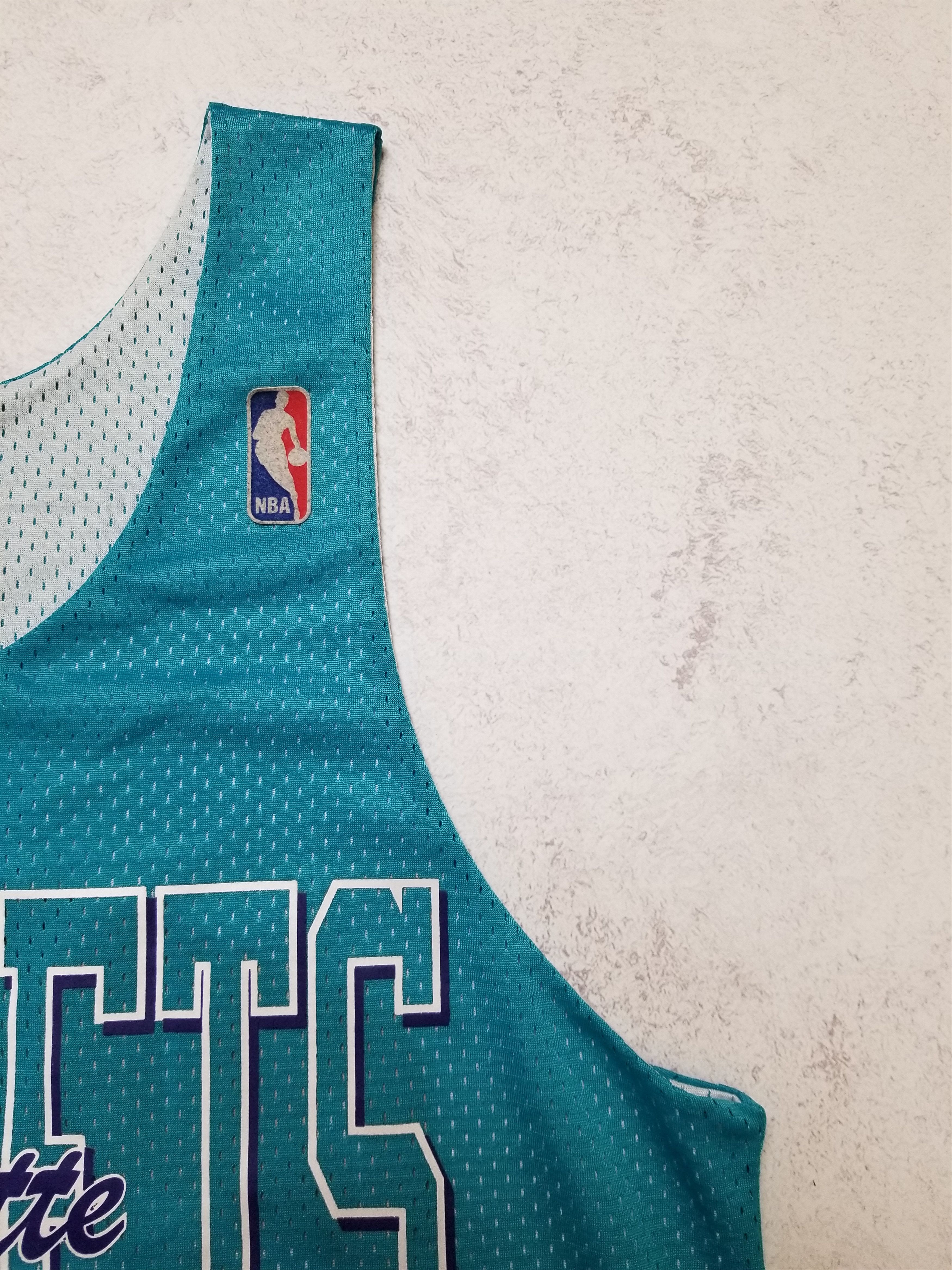 Mitchell & Ness NBA Charlotte Hornets Mitchell & Ness Reversible Jersey Size US S / EU 44-46 / 1 - 12 Thumbnail