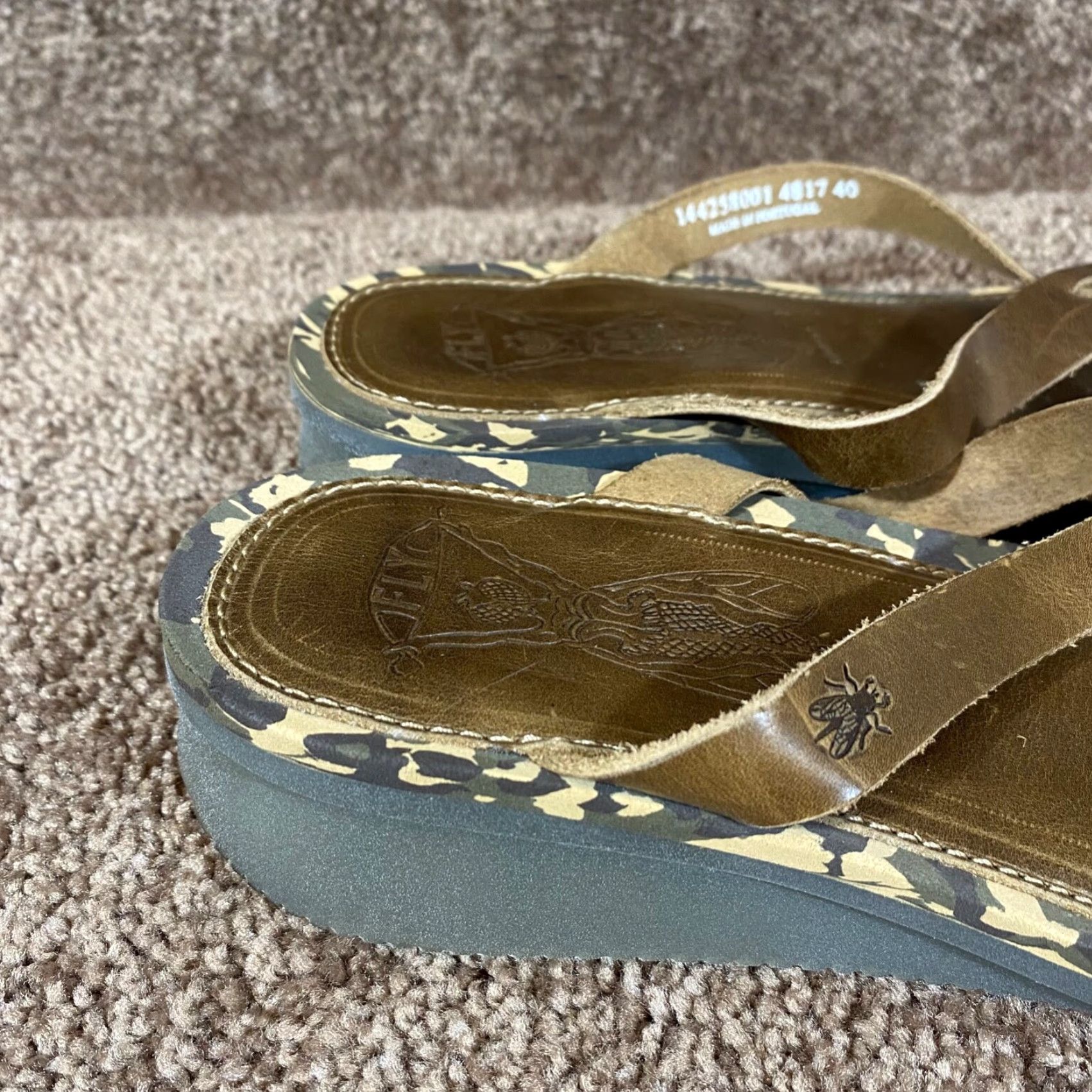 Fly London Fly London Womens Sandal Flip Flop Brown Leather Strap Size 40 US 9-9.5 Buckle Logo Wedge Straps Casual Shoes Size US 9 / IT 39 - 2 Thumbnail