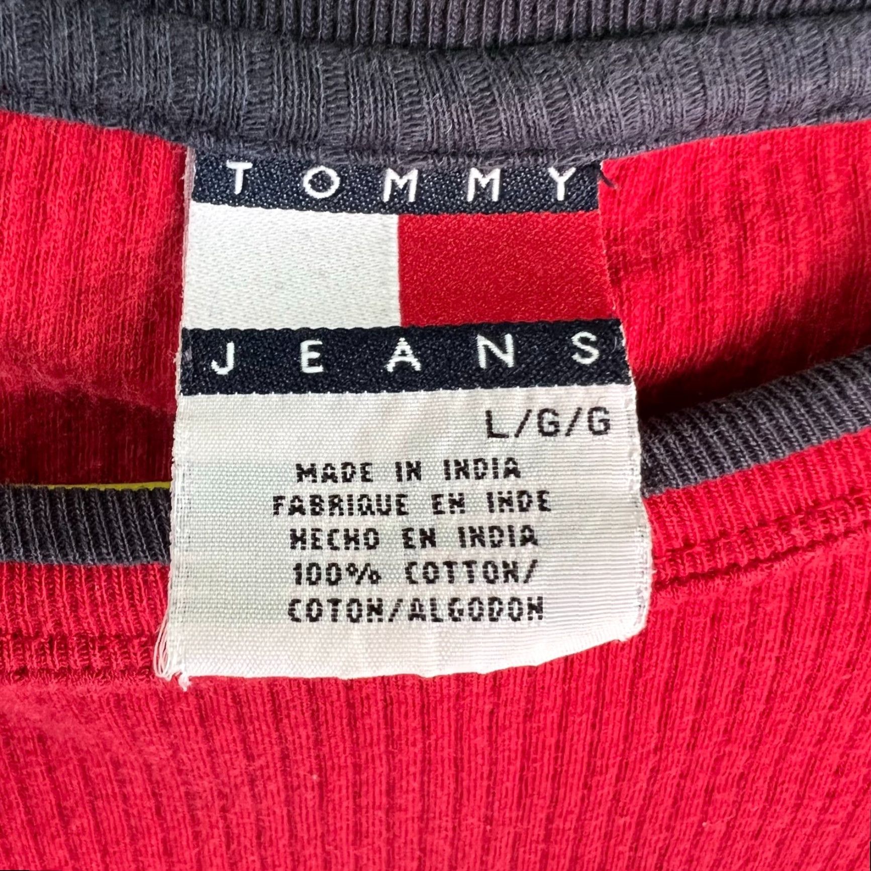 Tommy Hilfiger VINTAGE Tommy Hilfiger Shirt Mens Red Knit Pullover Sweater Long Sleeve Size L Size US L / EU 52-54 / 3 - 3 Thumbnail