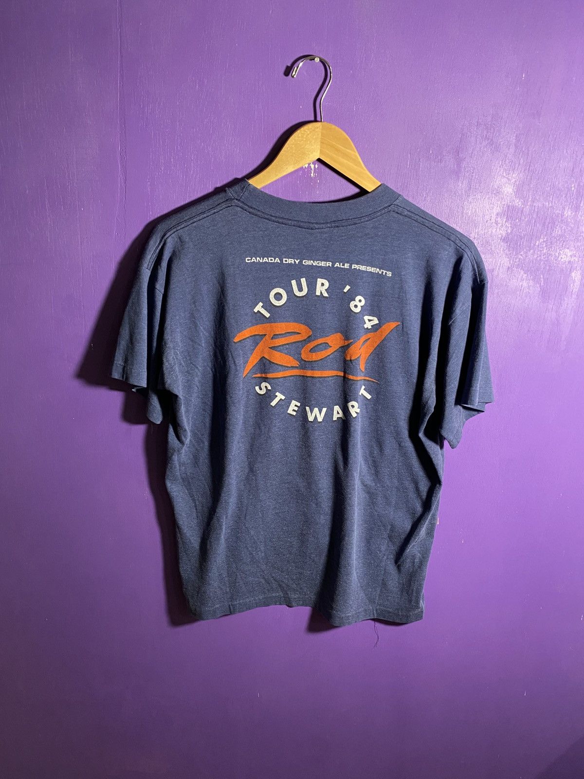 Band Tees Vintage 1984 Rod Stewart faded tour tee Size US L / EU 52-54 / 3 - 2 Thumbnail