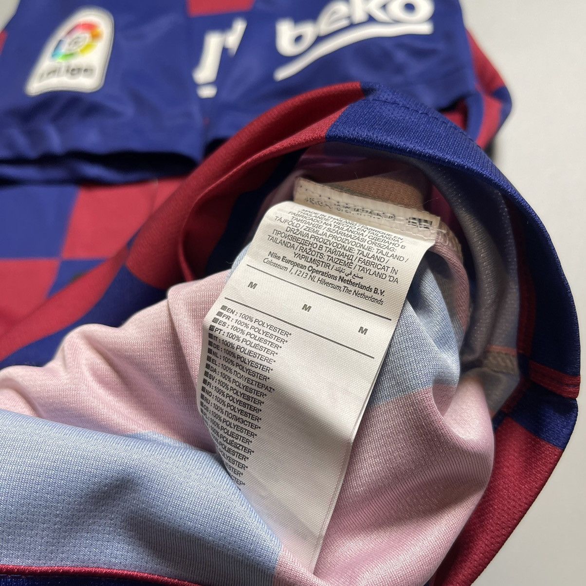 Nike × Vintage NWT BARCELONA NIKE 2019/2020 FOOTBALL HOME JERSEY #10 MESSI Size US M / EU 48-50 / 2 - 13 Thumbnail