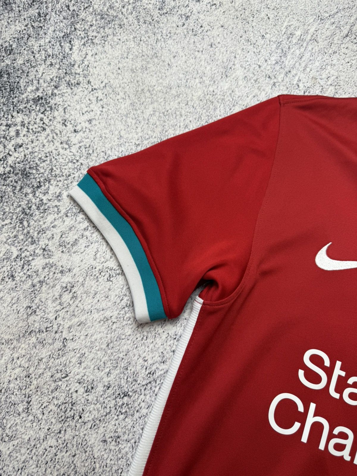 Nike Vintage Liverpool Soccer Jersey Sportwear Nike tee Size US S / EU 44-46 / 1 - 11 Thumbnail