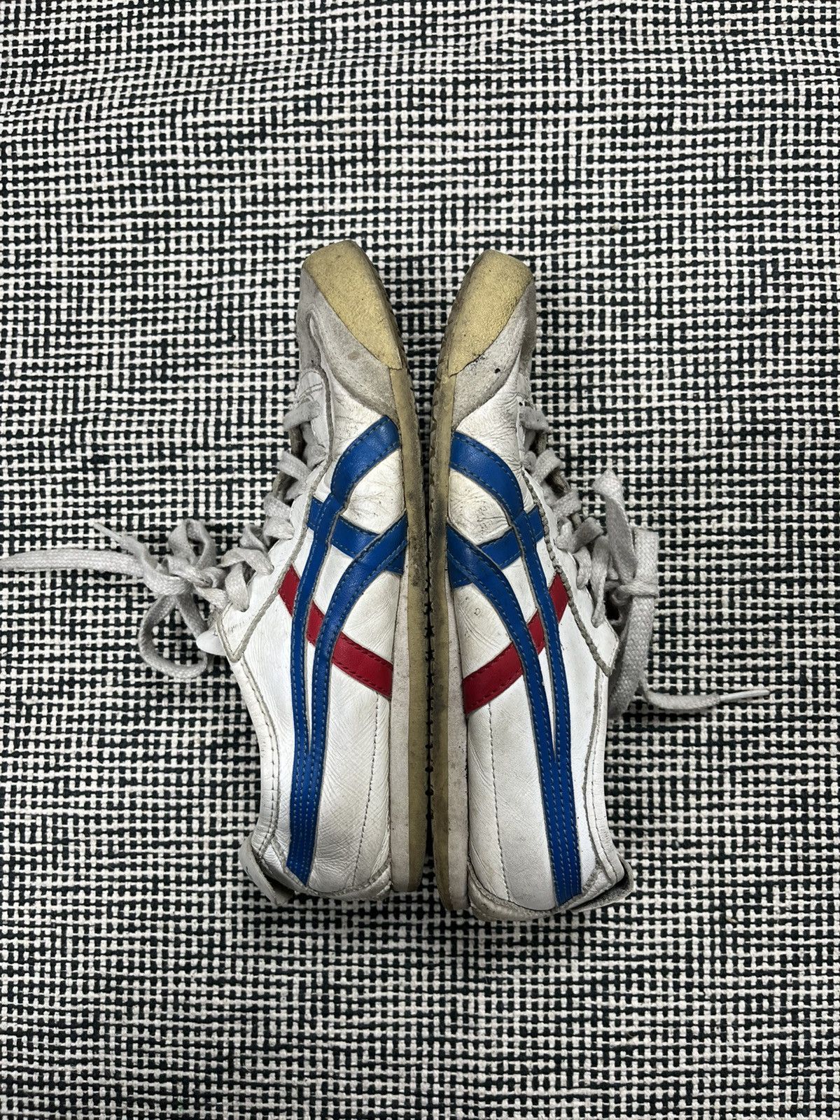 Onitsuka Tiger × Vintage Onitsuka Tiger beater pair sneaker y2k vintage Japanese Size US 4.5 / IT 34.5 - 5 Thumbnail